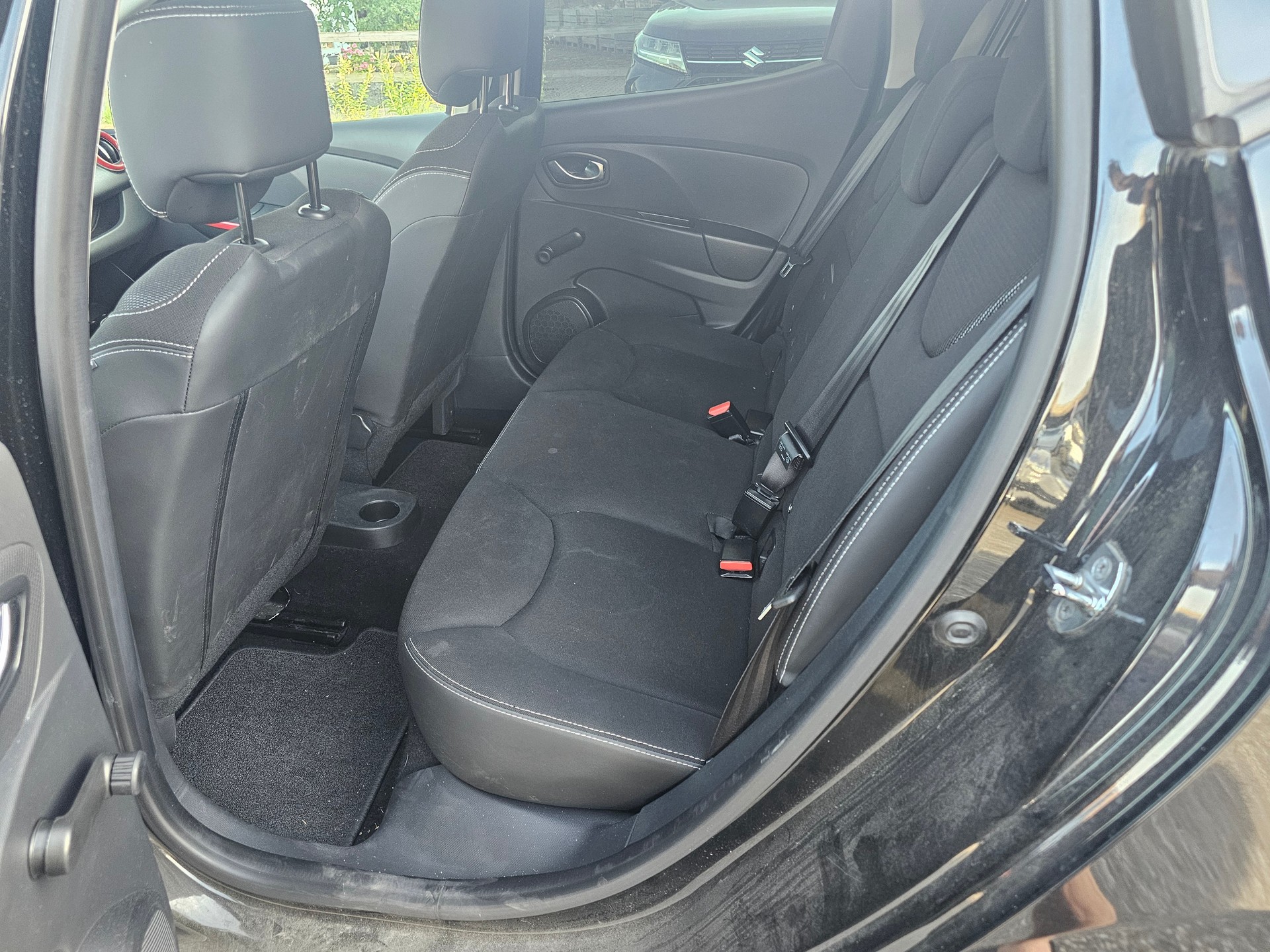 RENAULT Clio 1.5 dCi Authentique-image-10