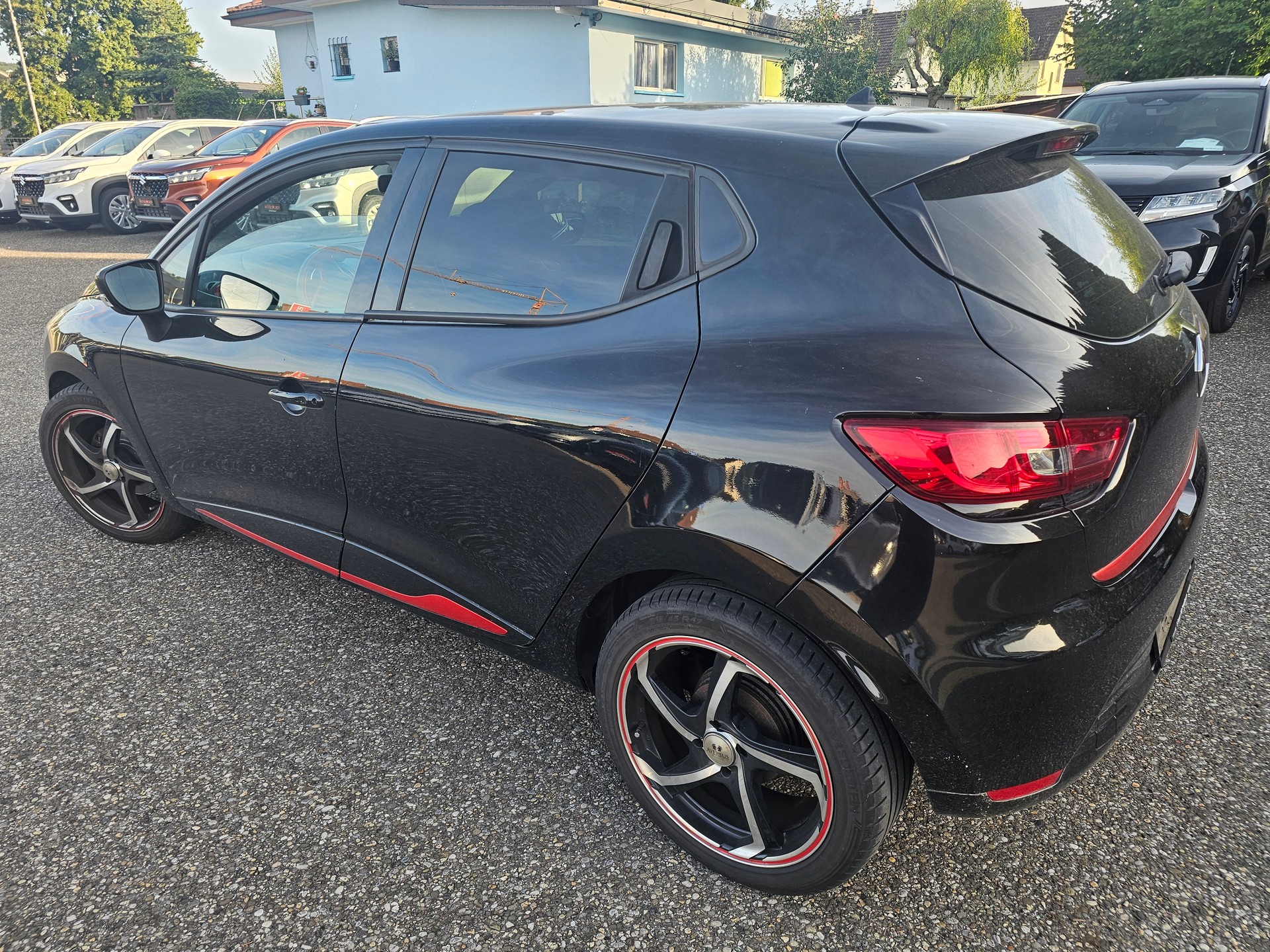 RENAULT Clio 1.5 dCi Authentique-image-3