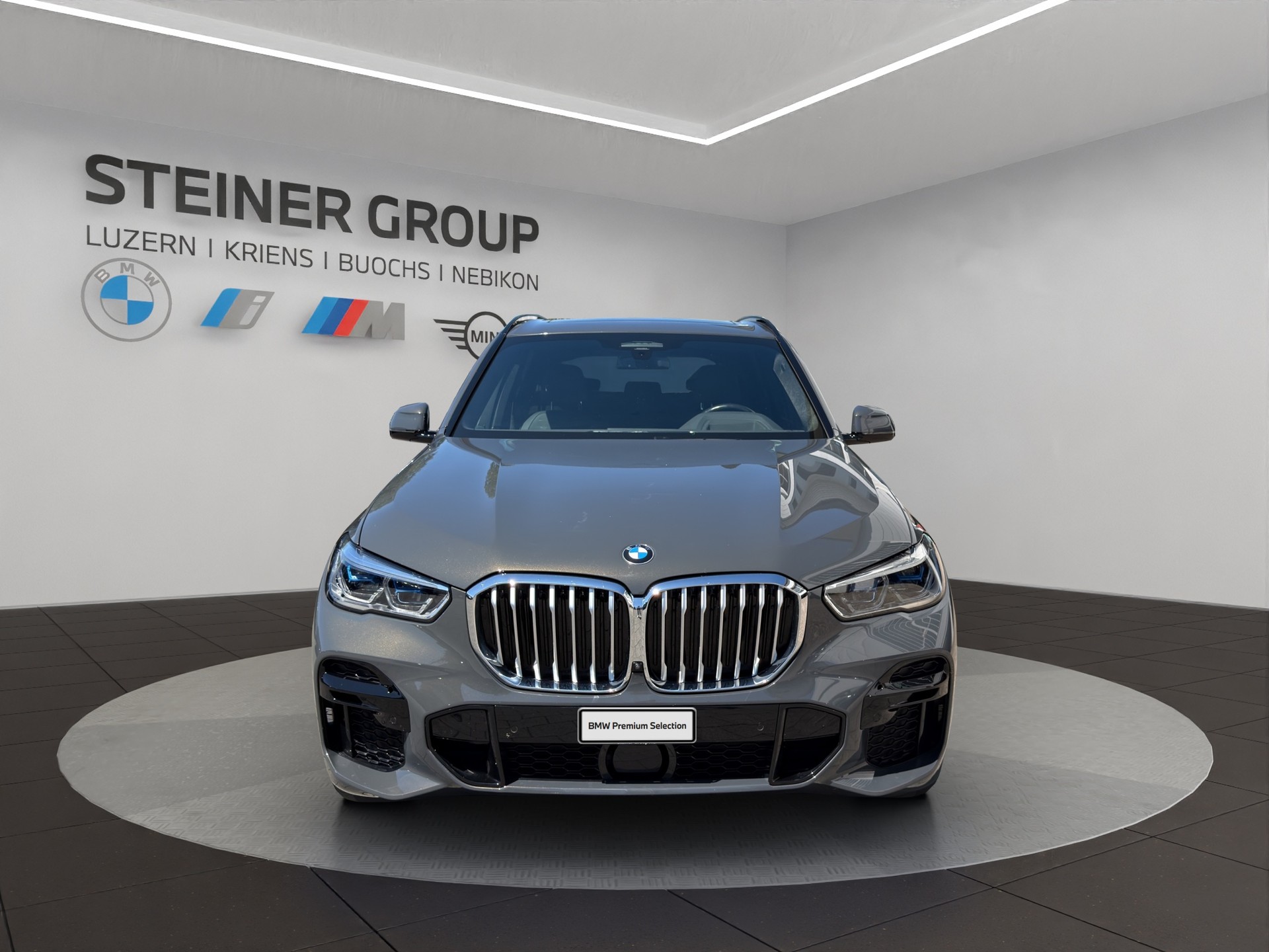 BMW X5 xDrive 48V 40d M Sport Steptronic-image-1