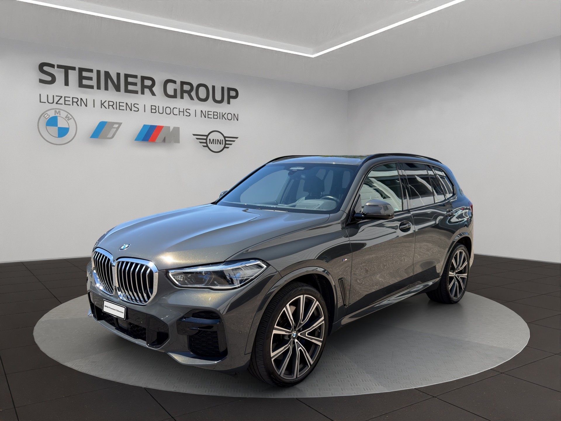BMW X5 xDrive 48V 40d M Sport Steptronic-image-0