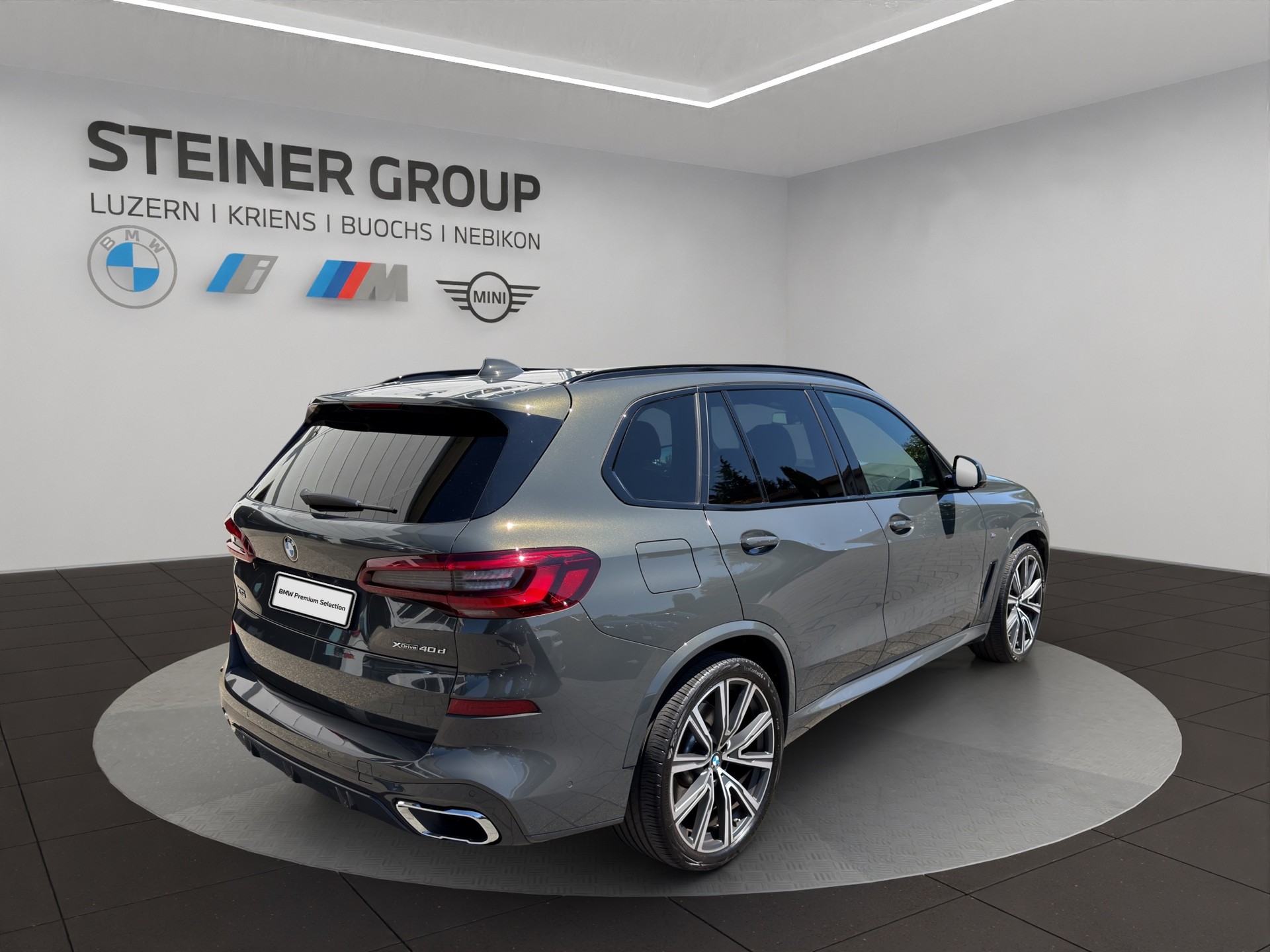 BMW X5 xDrive 48V 40d M Sport Steptronic-image-4