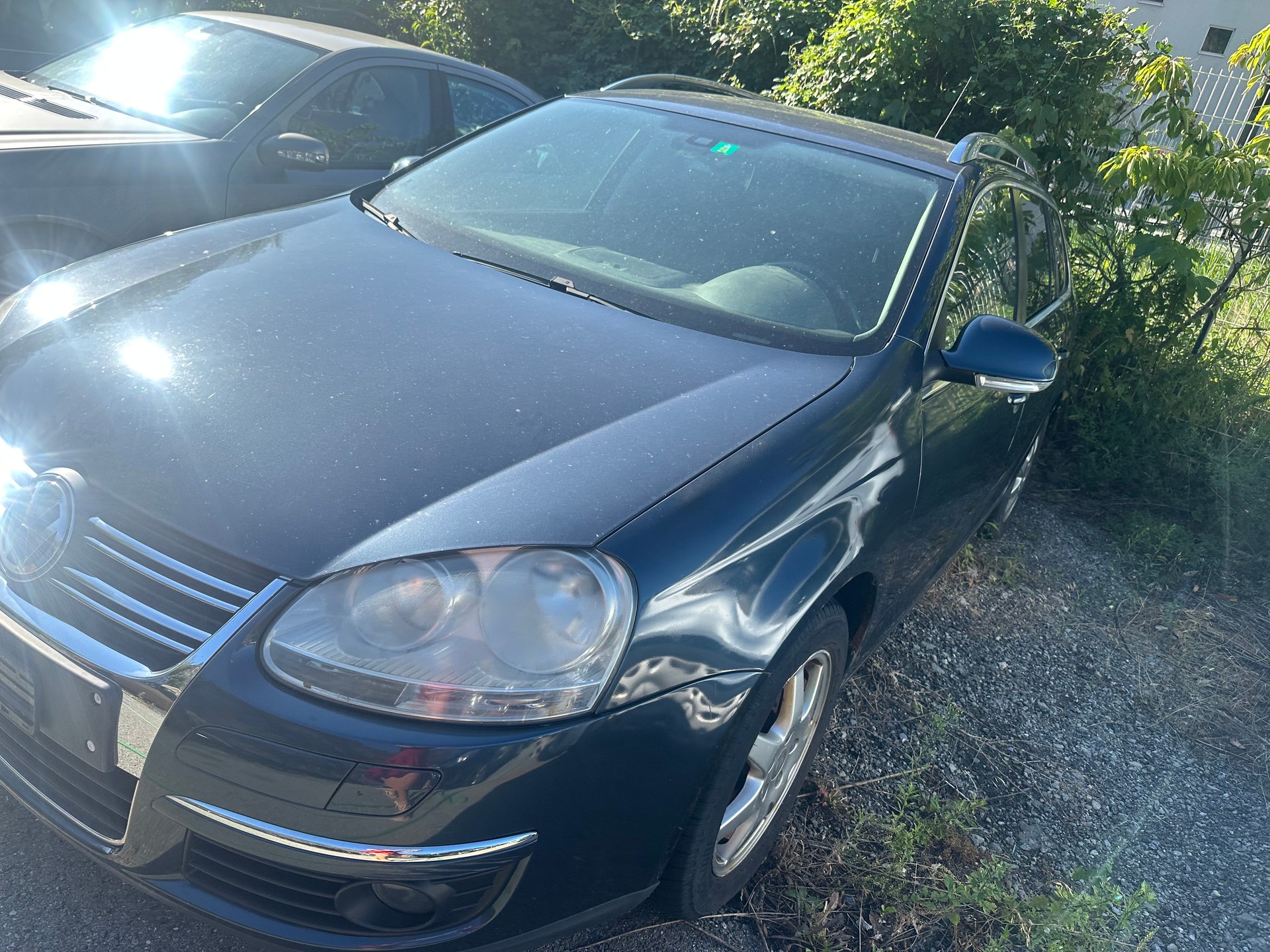 VW Golf Variant 1.9 TDI Comfortline 4Motion-image-3