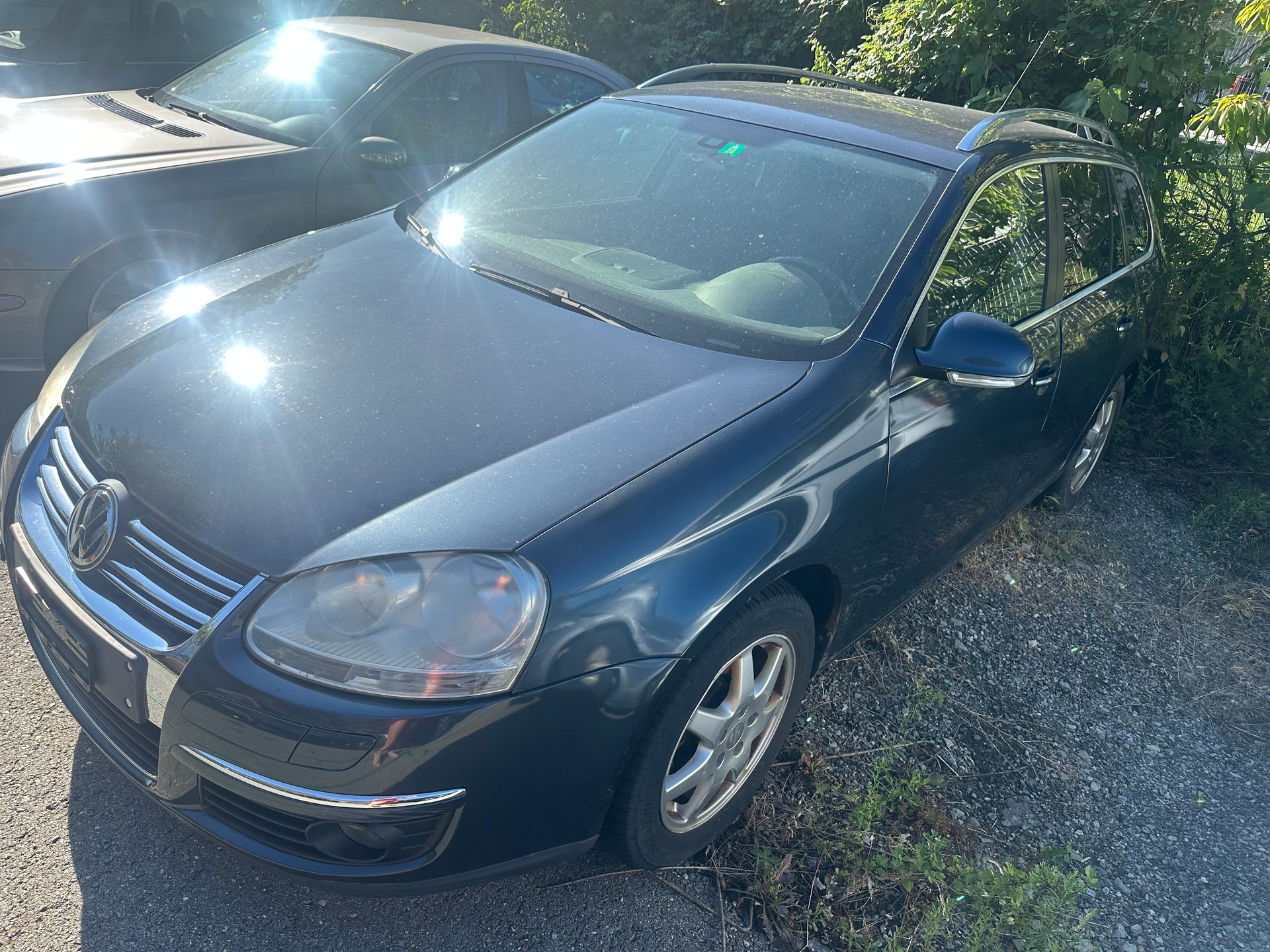 VW Golf Variant 1.9 TDI Comfortline 4Motion-image-1