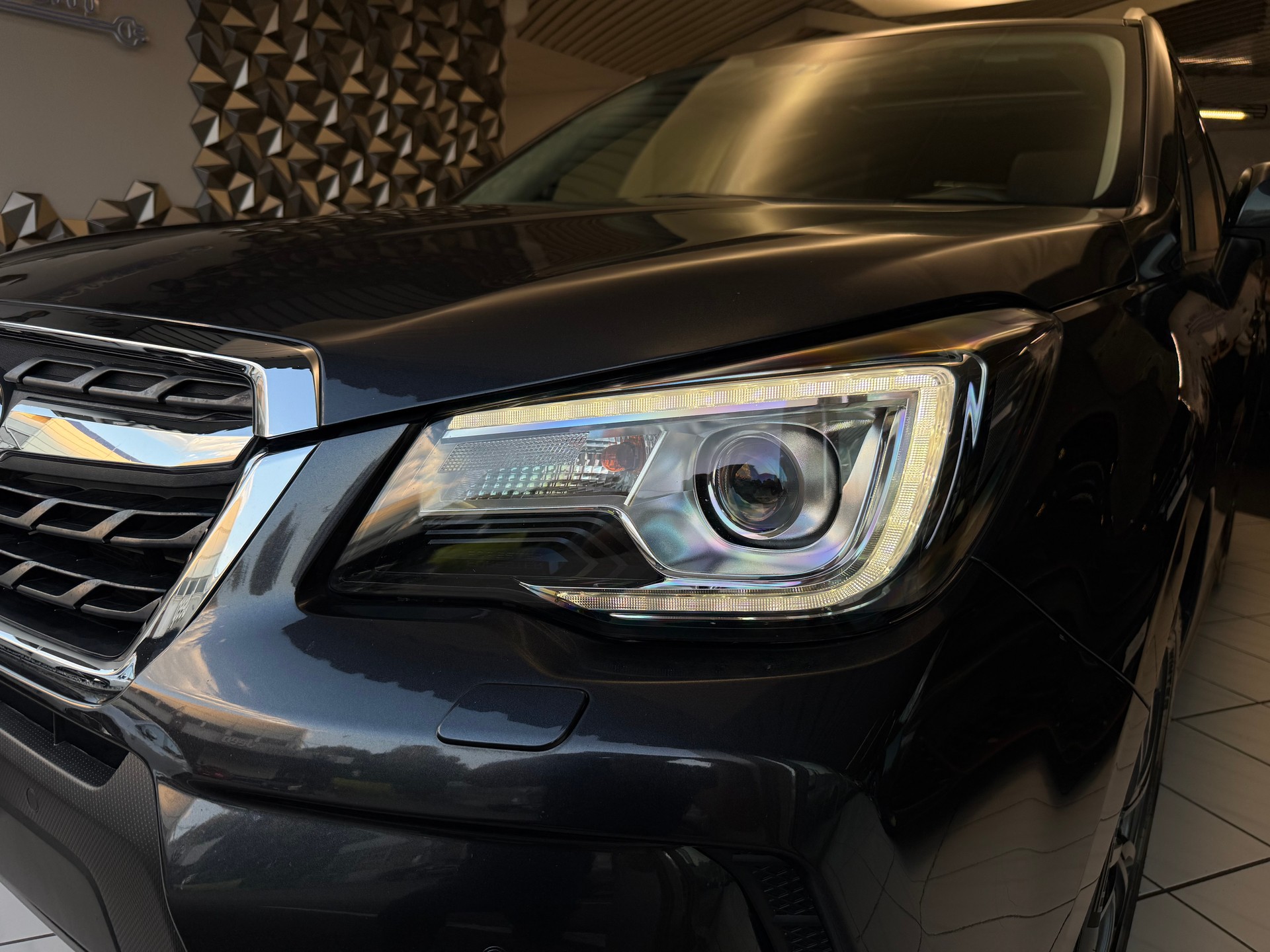 SUBARU Forester 2.0XT Luxury Lineartronic-image-21