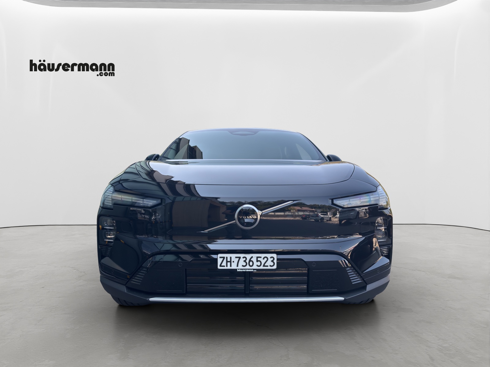 VOLVO EX60 Twin Ultra AWD-image-9