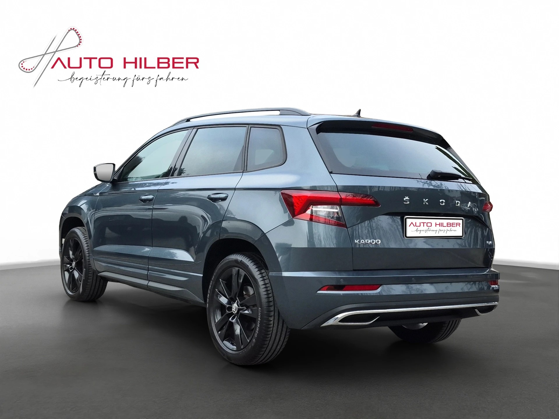 SKODA Karoq 2.0 TDI SCR SportLine 4x4 DSG *AHK*-image-4