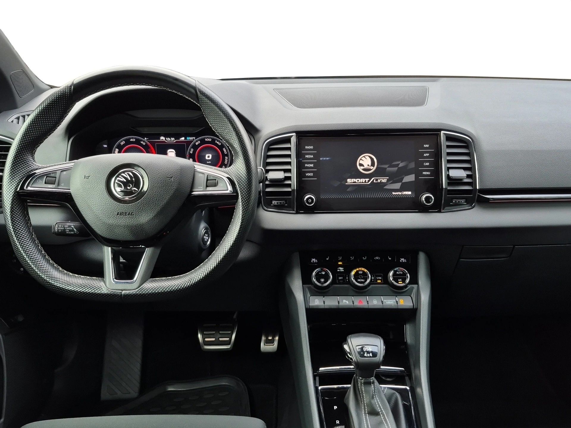 SKODA Karoq 2.0 TDI SCR SportLine 4x4 DSG *AHK*-image-10