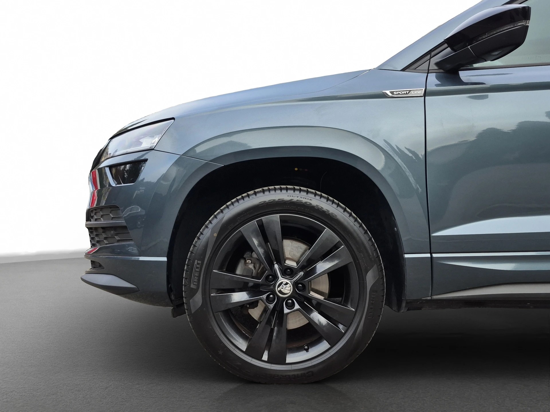 SKODA Karoq 2.0 TDI SCR SportLine 4x4 DSG *AHK*-image-3
