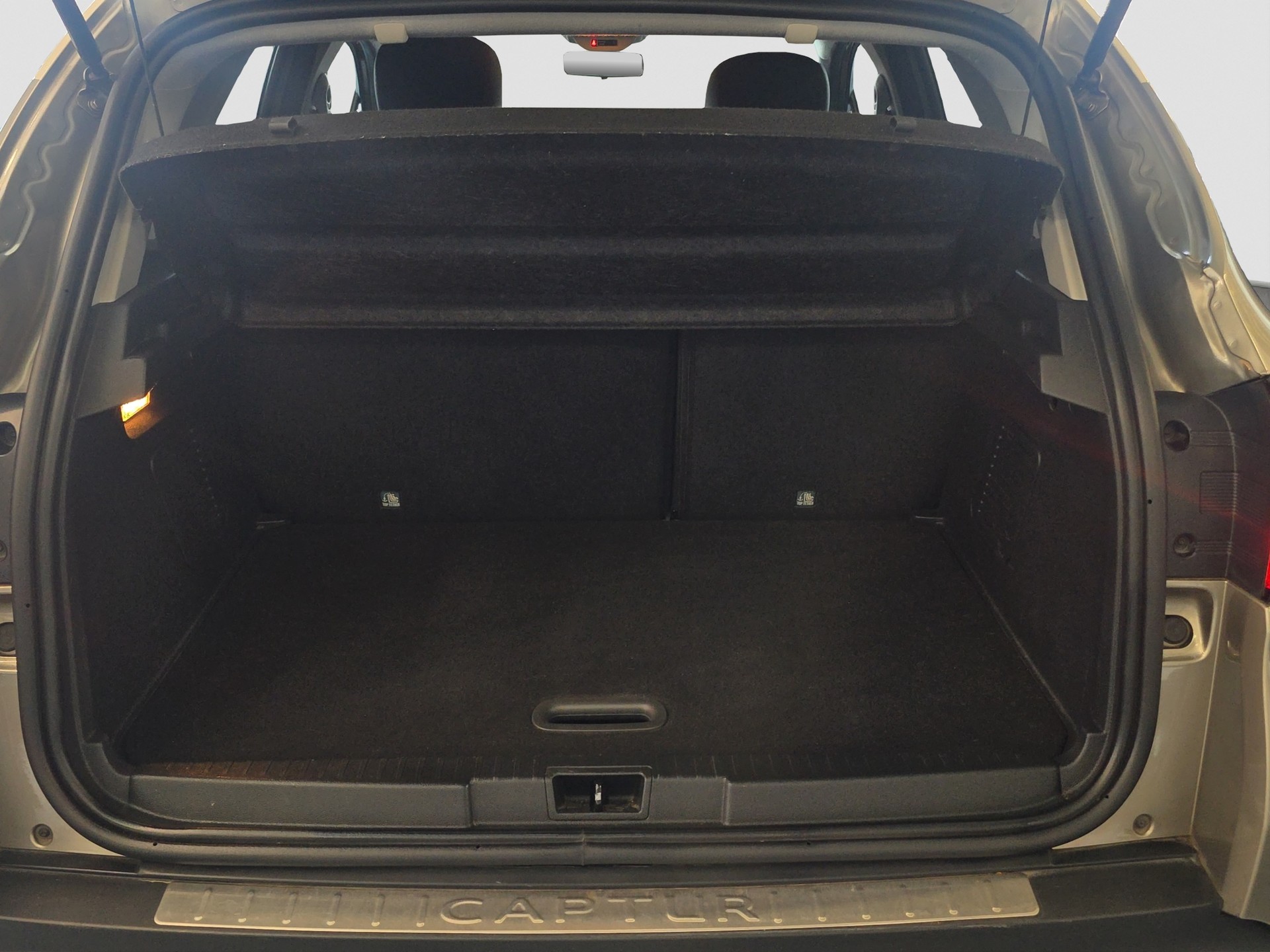 RENAULT Captur 1.2 T 16V Privilège EDC-image-8