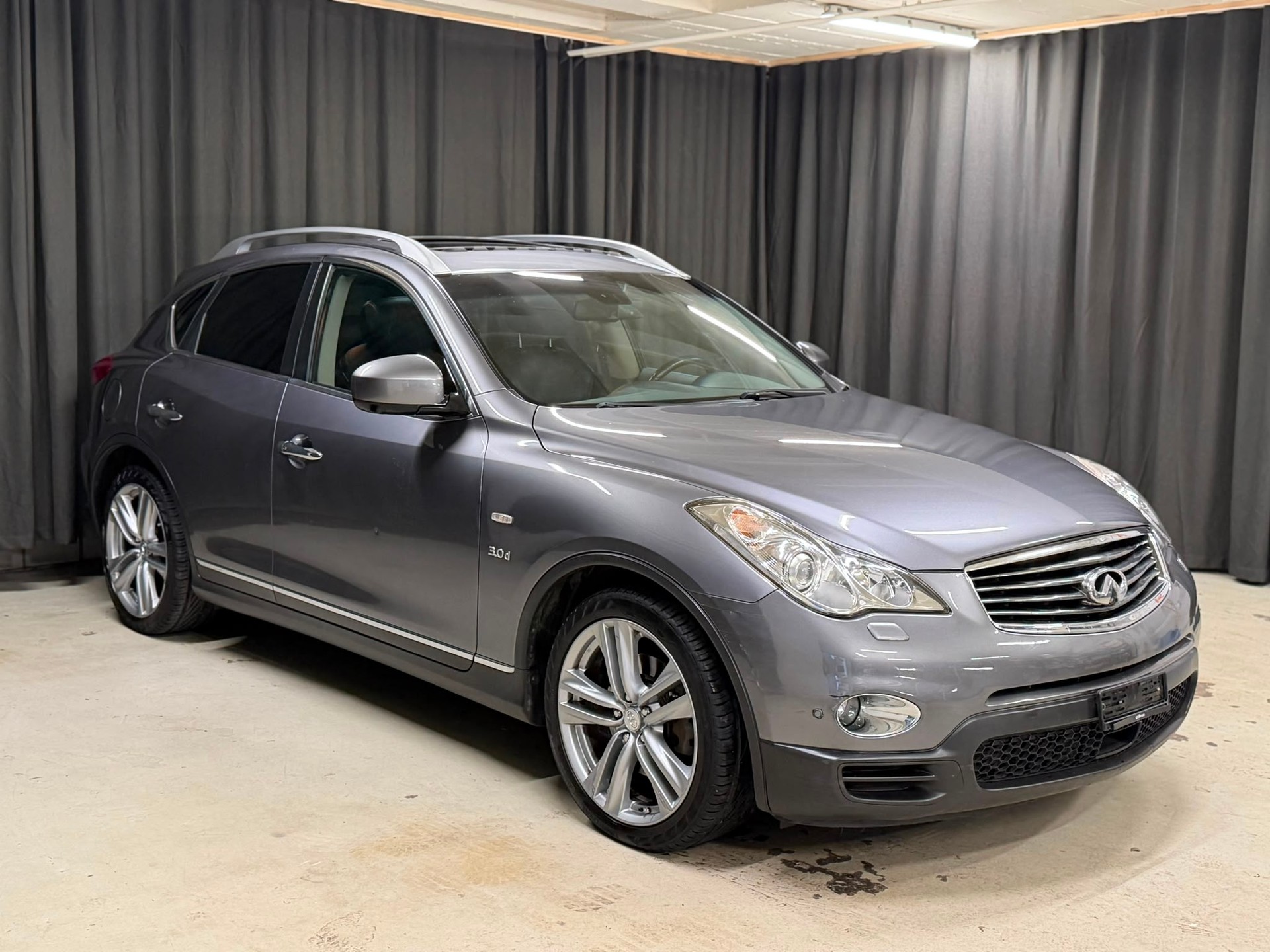 INFINITI QX50 3.0d AWD Automatic-image-1