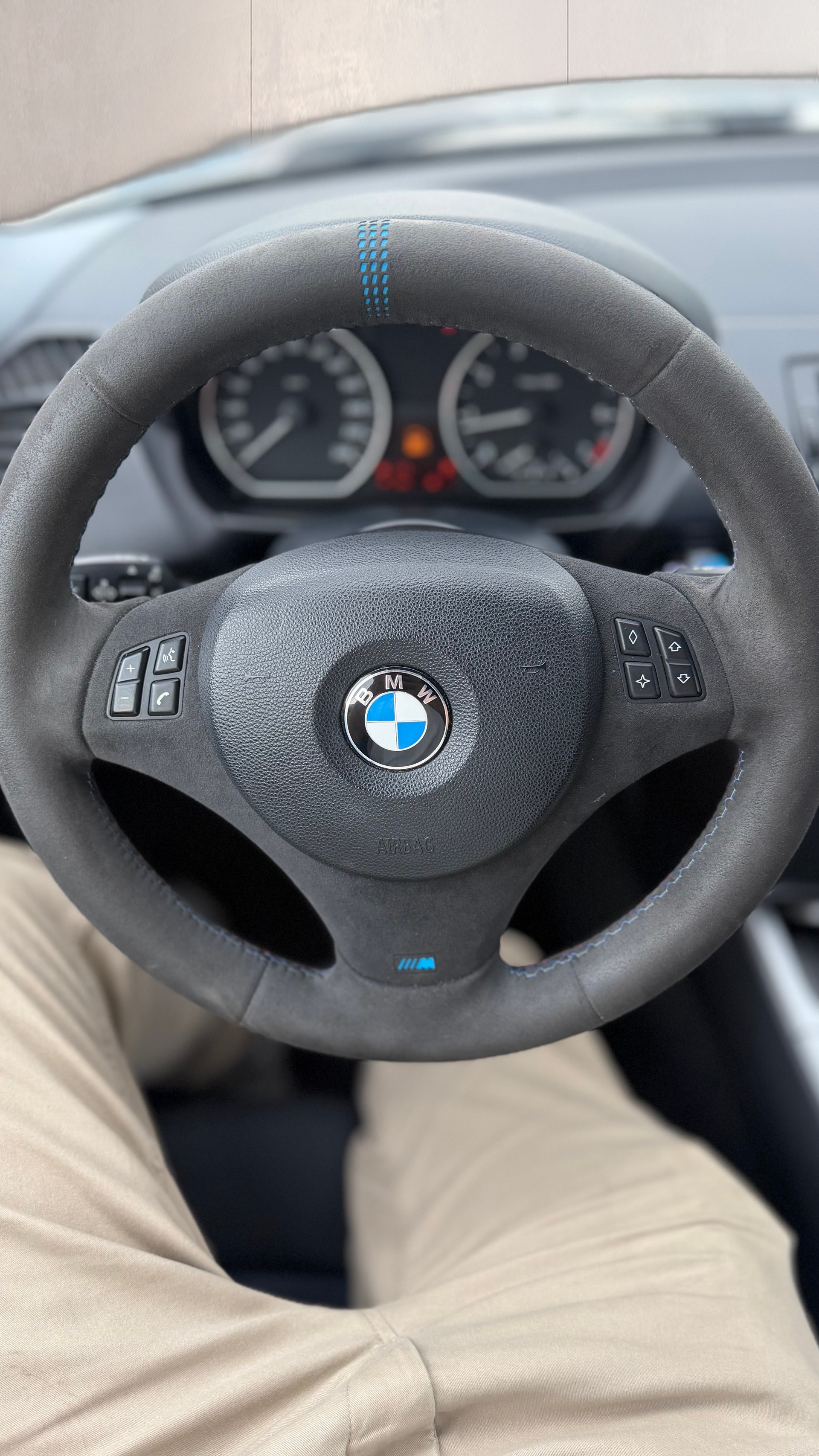 BMW 118i Steptronic-image-9