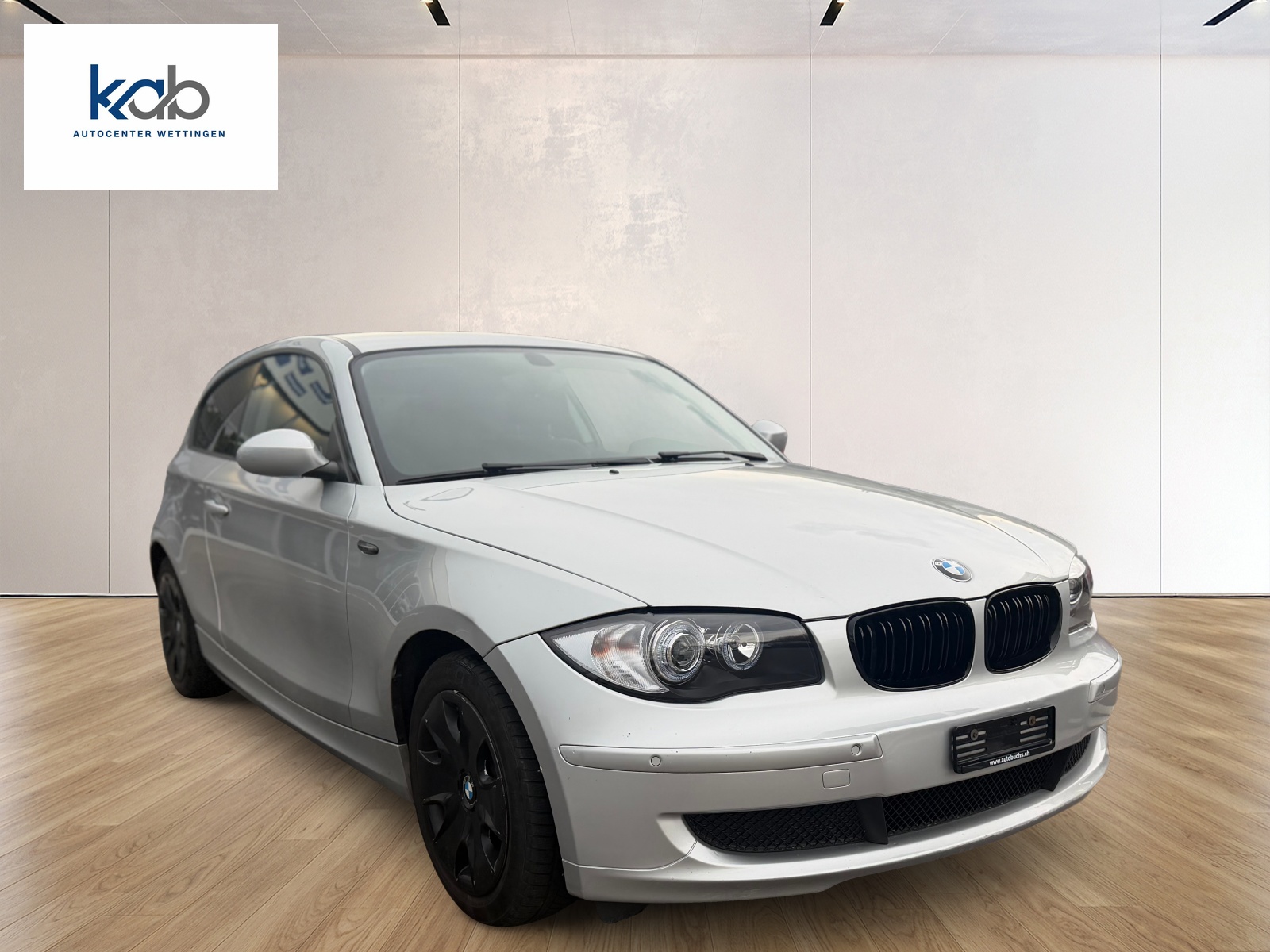 BMW 118i Steptronic-image-2