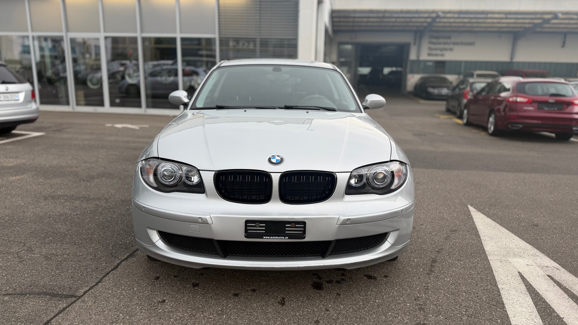 BMW 118i Steptronic-image-1
