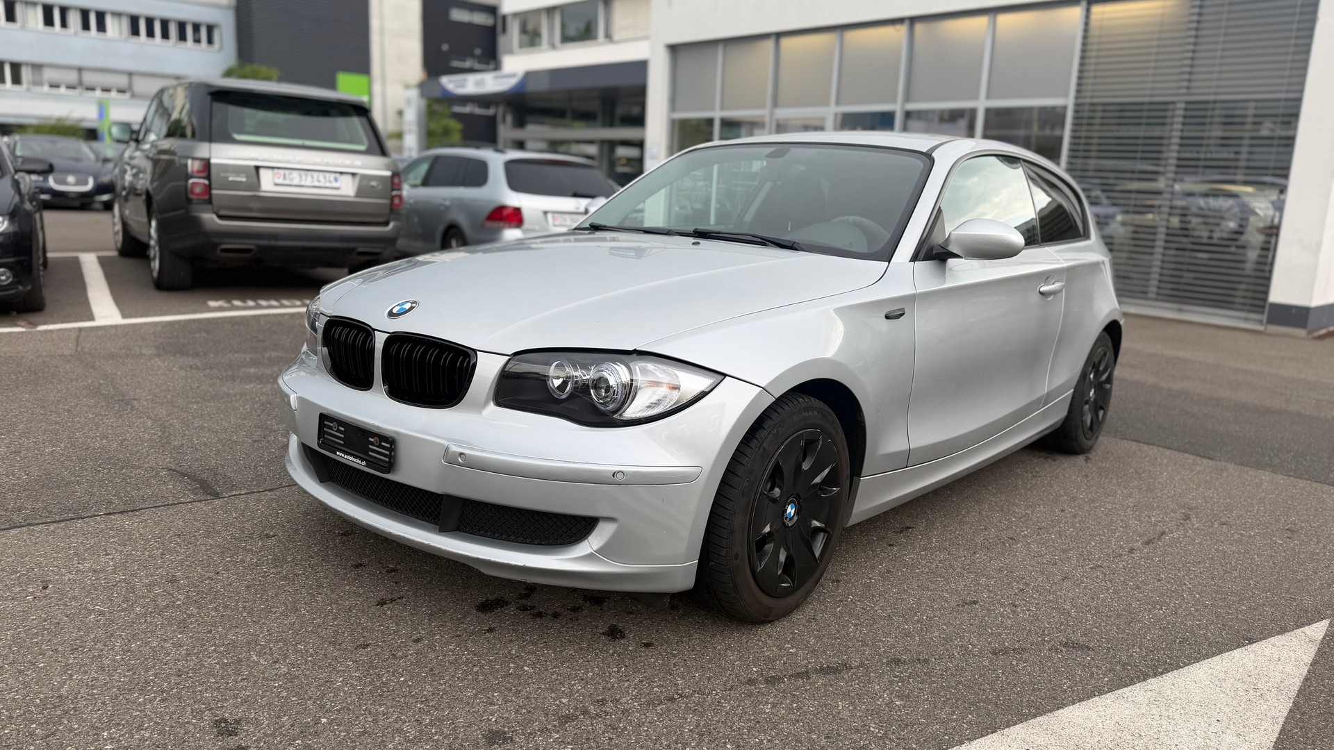 BMW 118i Steptronic-image-0