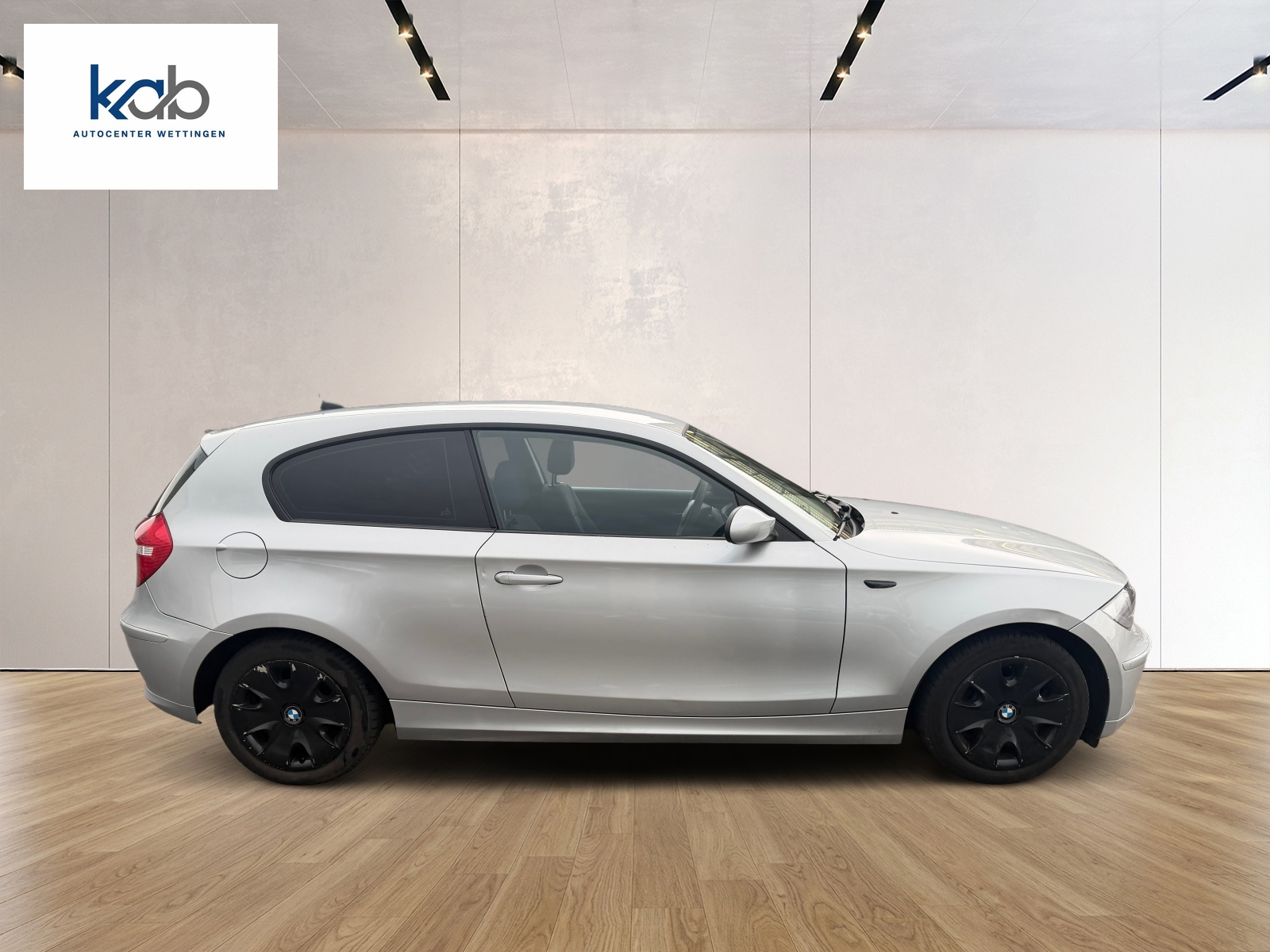 BMW 118i Steptronic-image-6