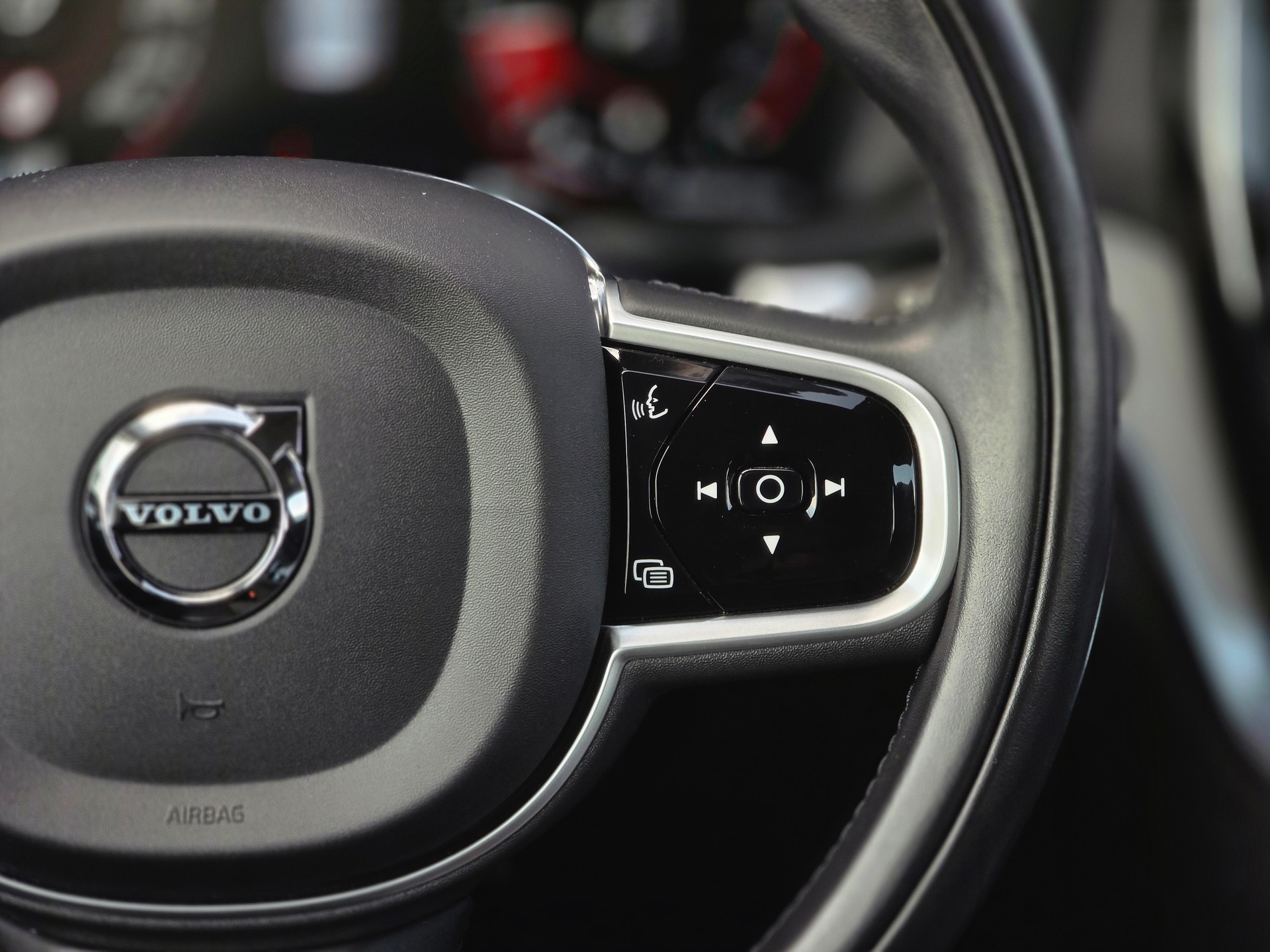 VOLVO VOLVO V60 Cross Country B4 D AWD Geartronic | CH-Fahrzeug | Gratis-Service bis 150'000 km | Top Zustand | Top Ausstattung-image-14