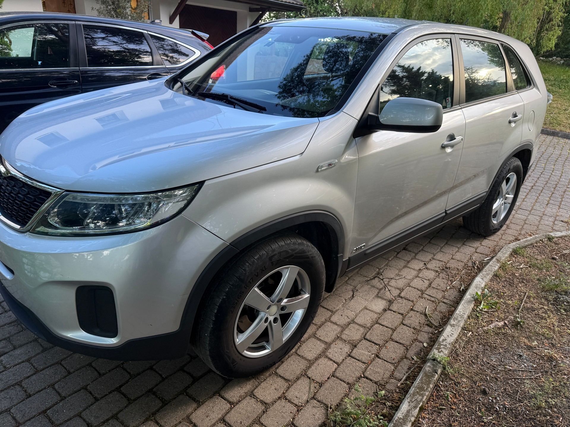 KIA Sorento 2.2 CRDI LX Automatic-image-10
