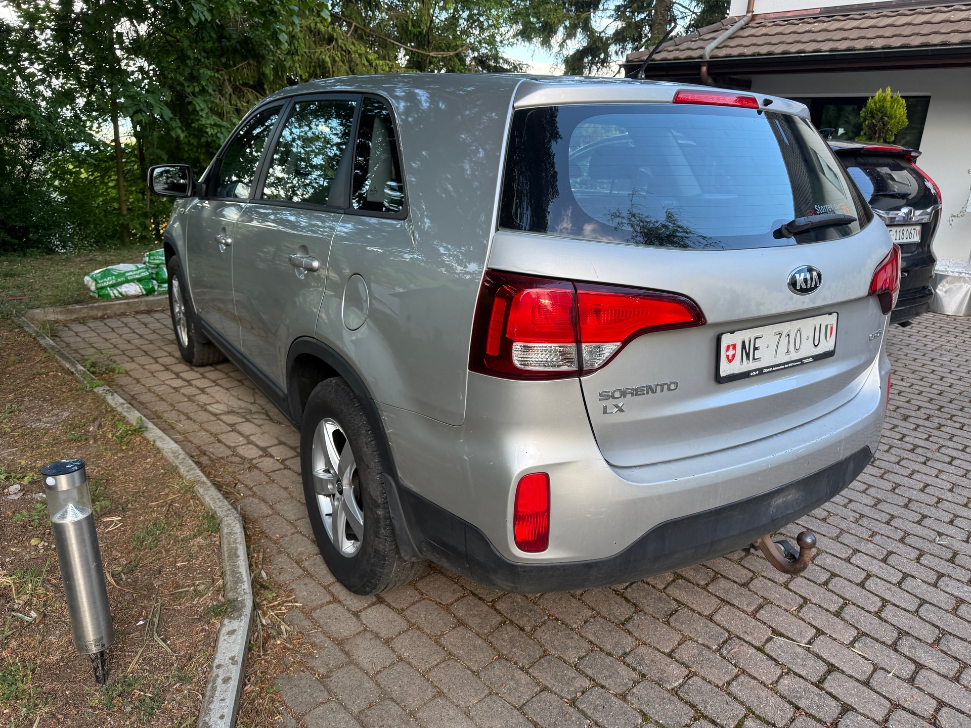 KIA Sorento 2.2 CRDI LX Automatic-image-7