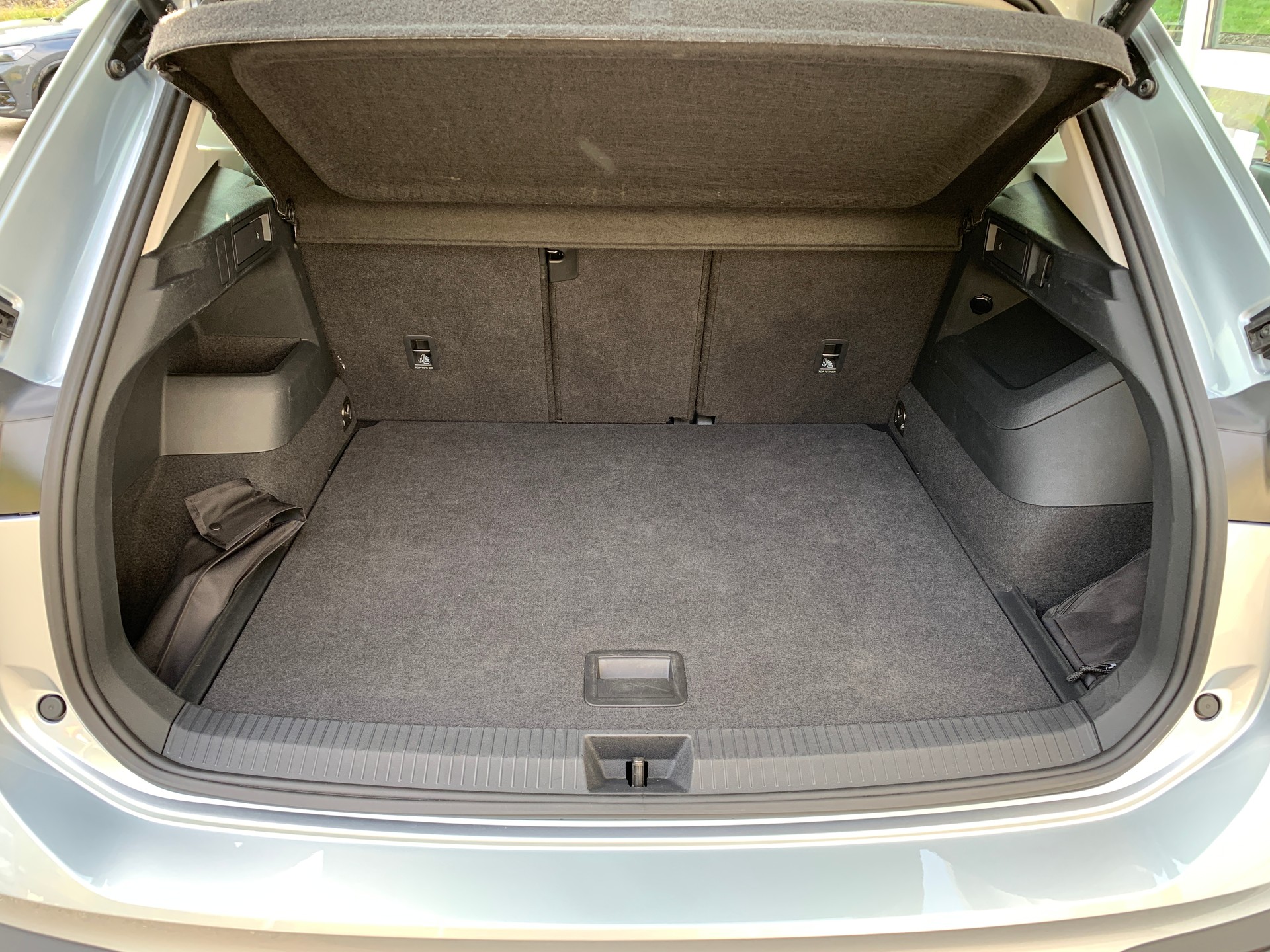 VW Tiguan 2.0 TSI DSG Life 4Motion-image-17