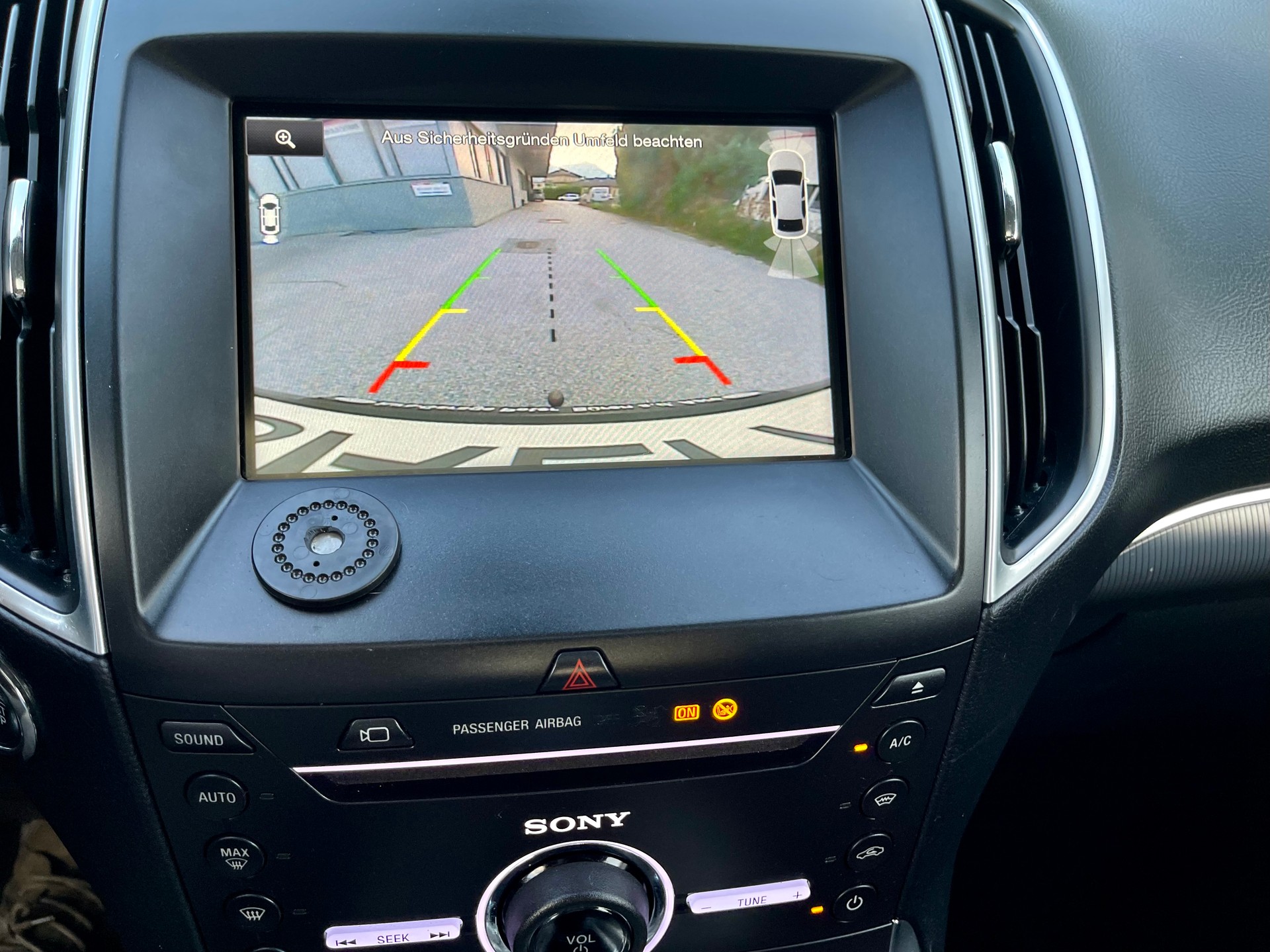 FORD Galaxy 2.0 TDCi Titanium AWD PowerShift-image-1