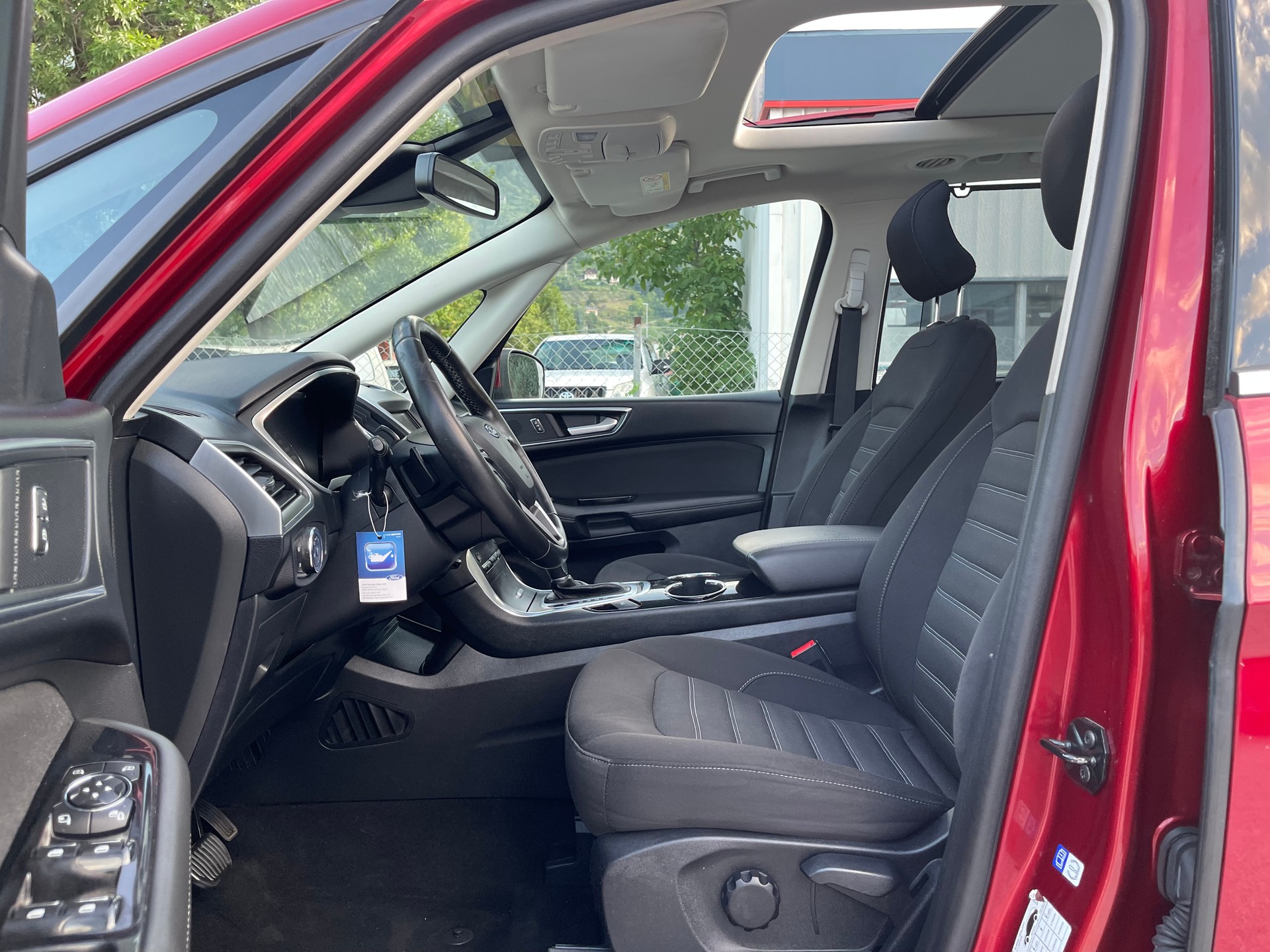 FORD Galaxy 2.0 TDCi Titanium AWD PowerShift-image-7