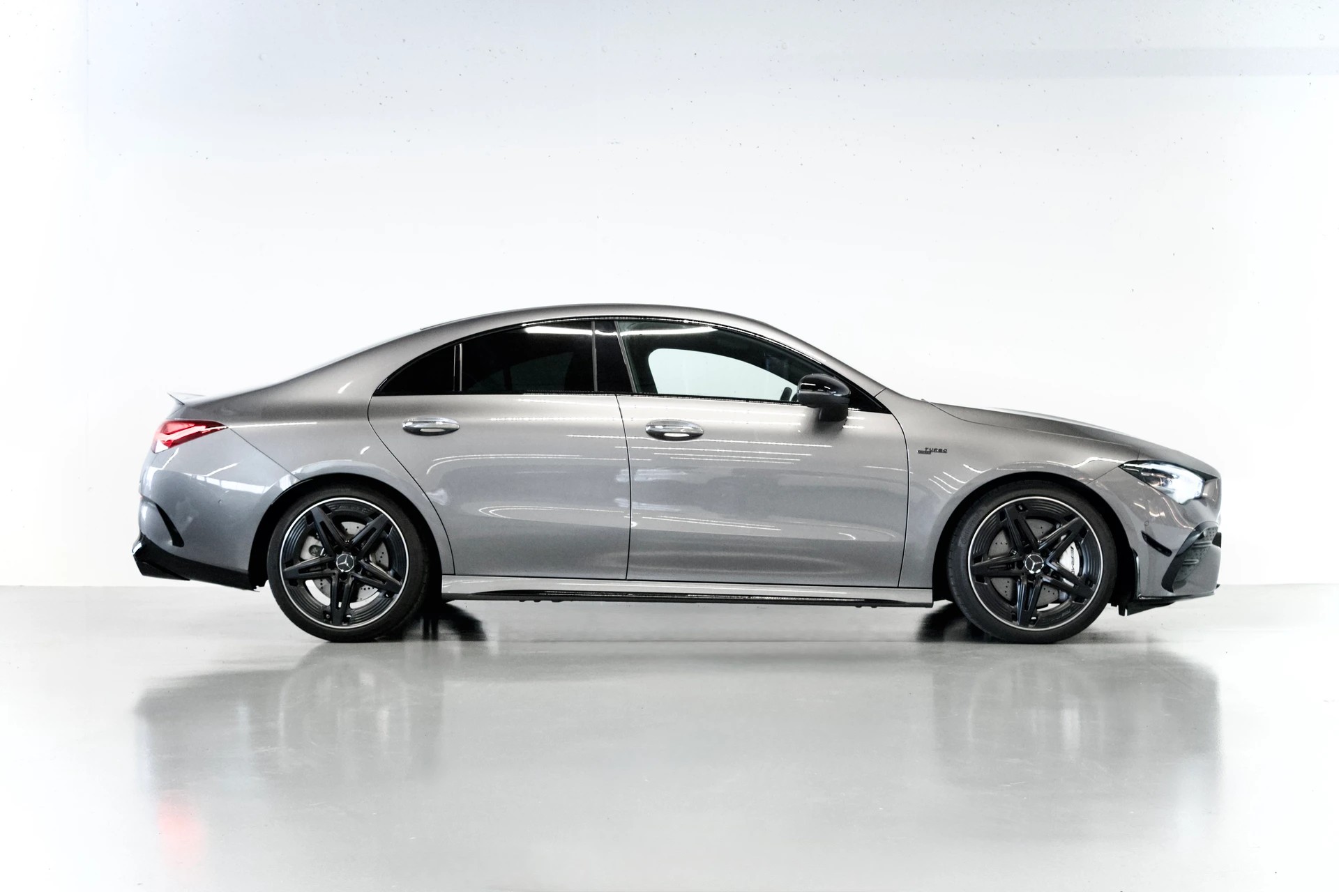 MERCEDES-BENZ CLA 35 AMG 4MATIC | FACELIFT | FRISCH AB MFK-image-3