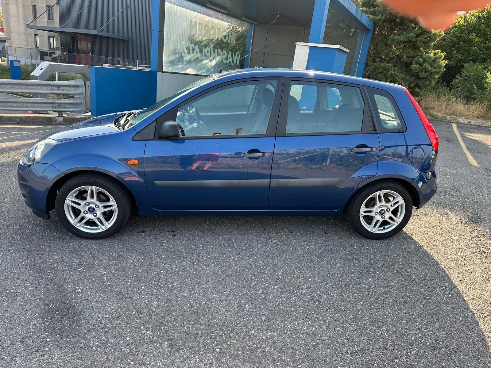 FORD FIESTA-image-1
