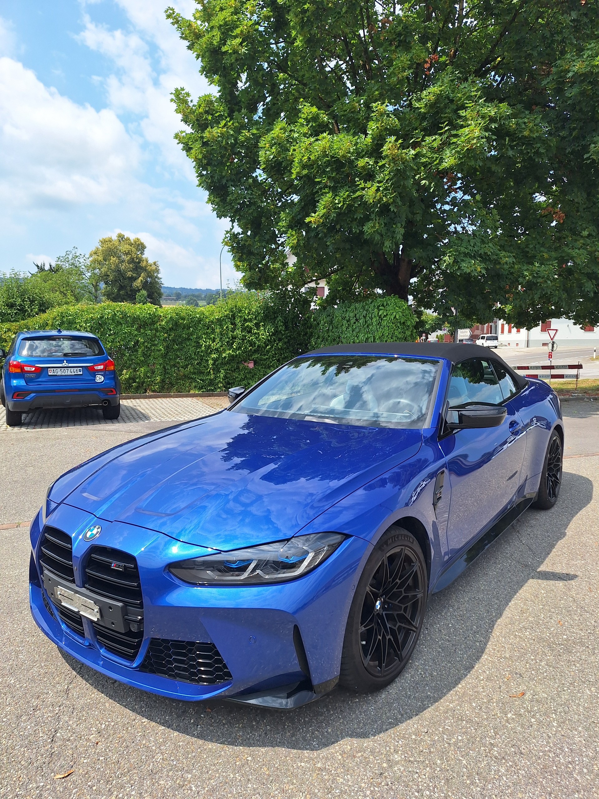 BMW M4 Cabrio Competition M xDrive-image-1