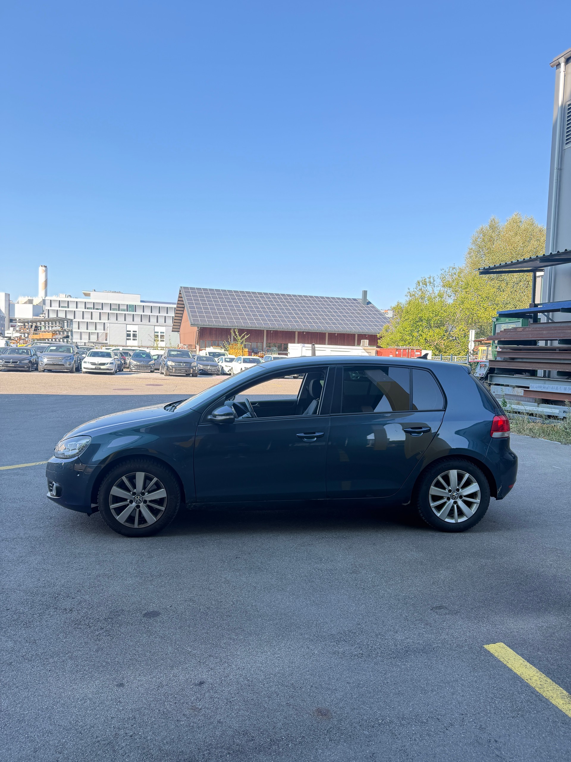 VW Golf 2.0 TDI Comfortline 4Motion-image-3