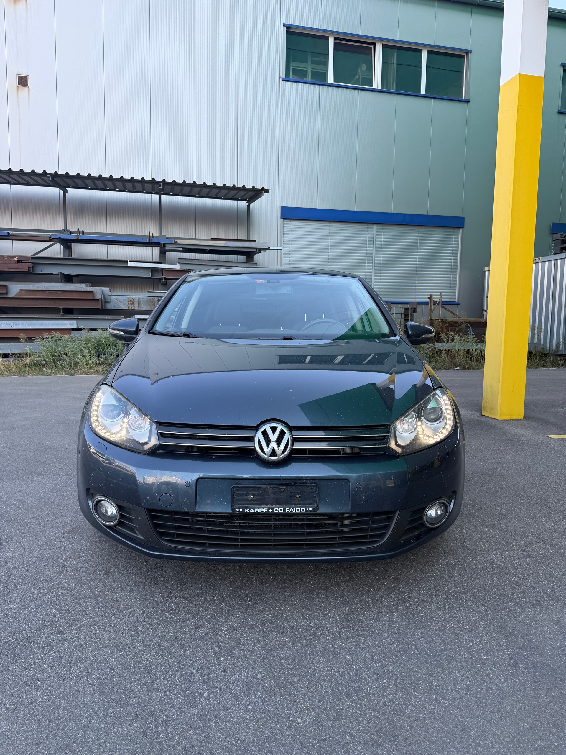 VW Golf 2.0 TDI Comfortline 4Motion-image-1