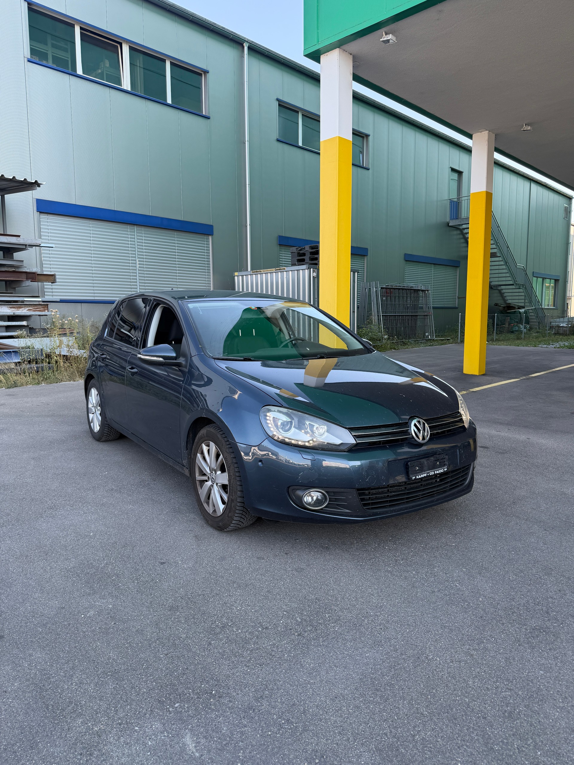 VW Golf 2.0 TDI Comfortline 4Motion-image-0