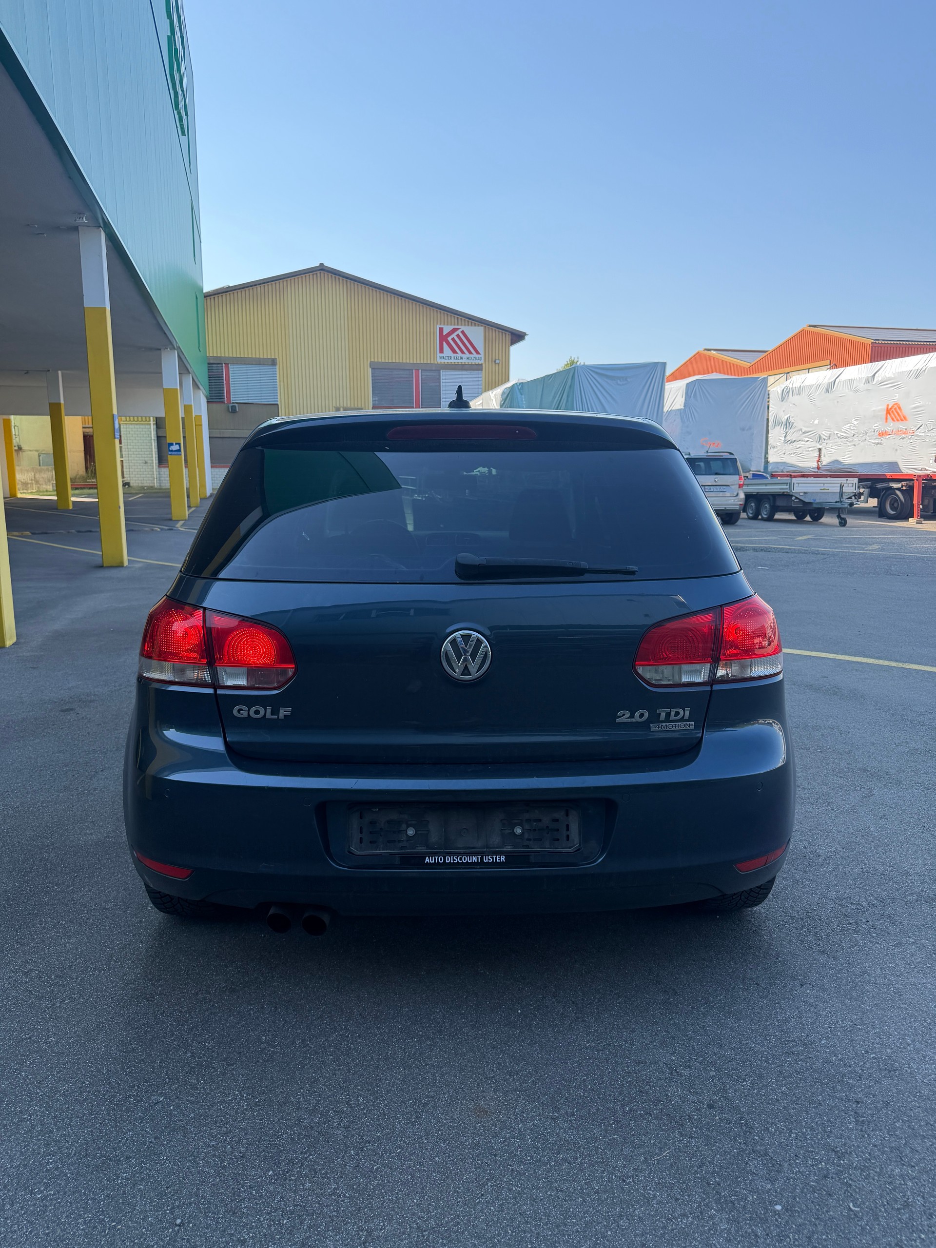 VW Golf 2.0 TDI Comfortline 4Motion-image-5