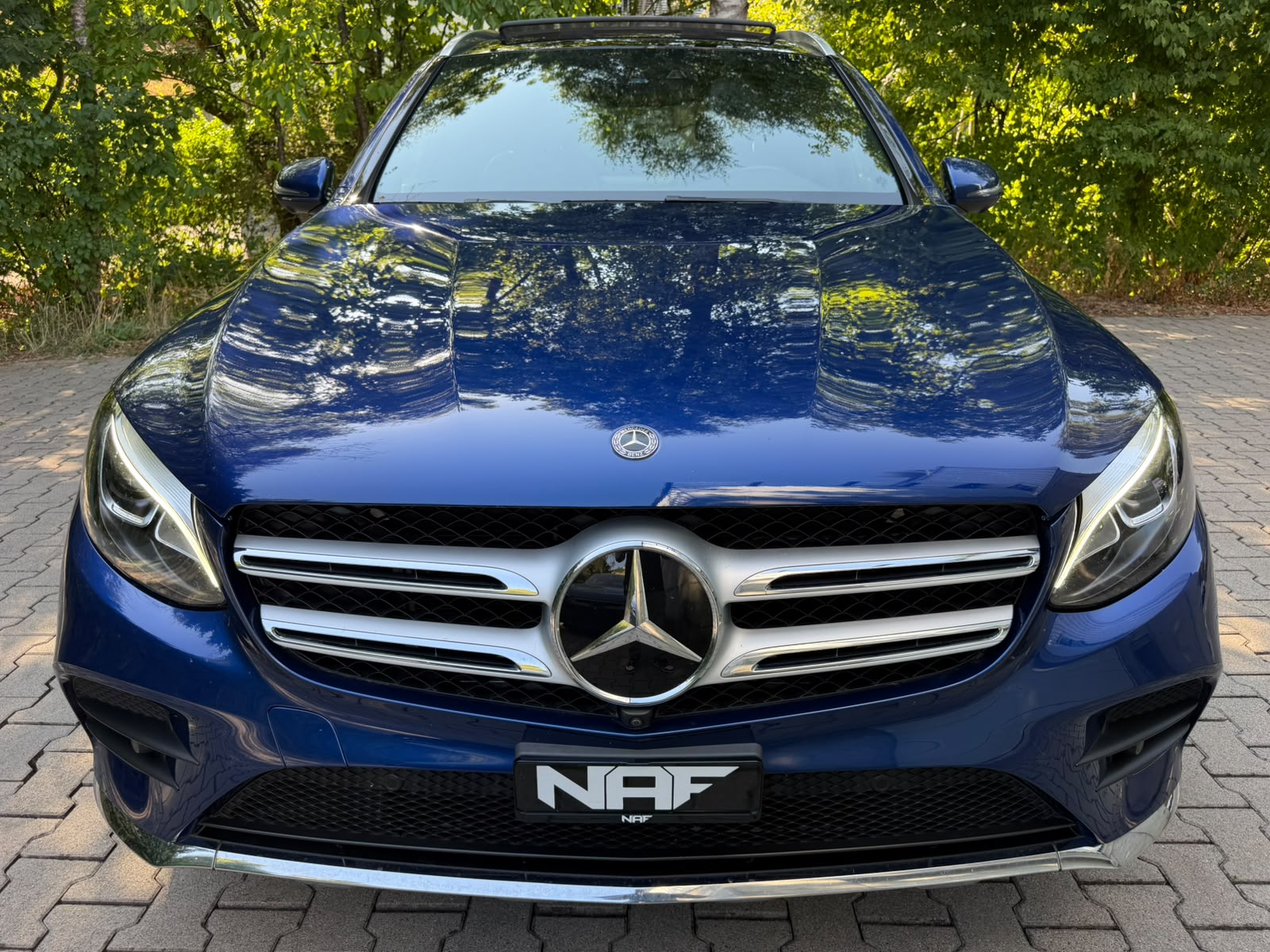 MERCEDES-BENZ GLC 250 d AMG Line 4Matic 9G-Tronic-image-7