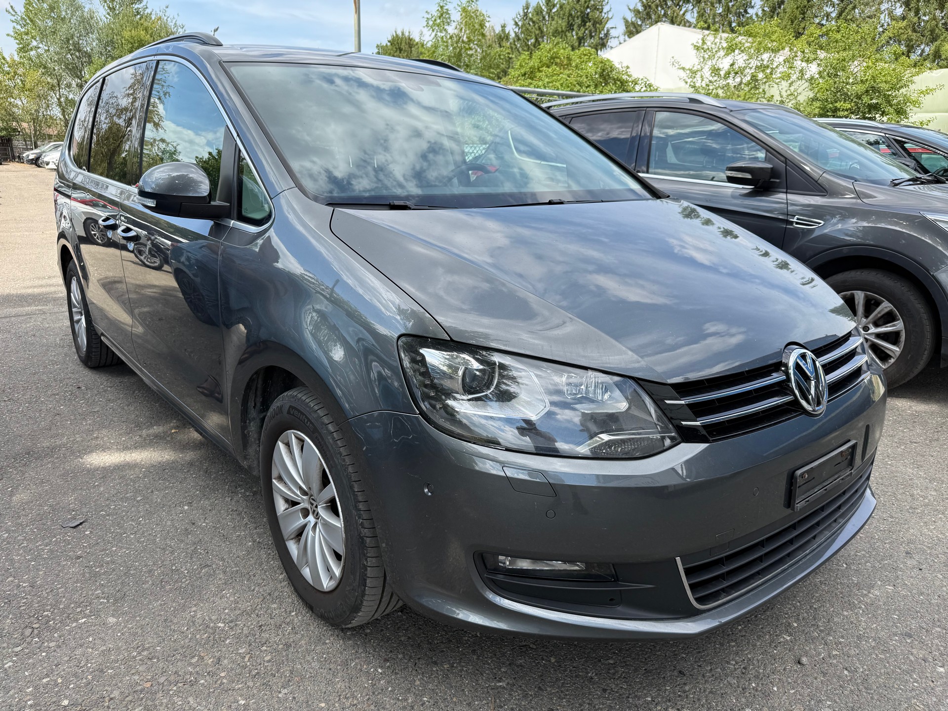 VW Sharan 2.0 TDI BMT Comfortline DSG-image-0