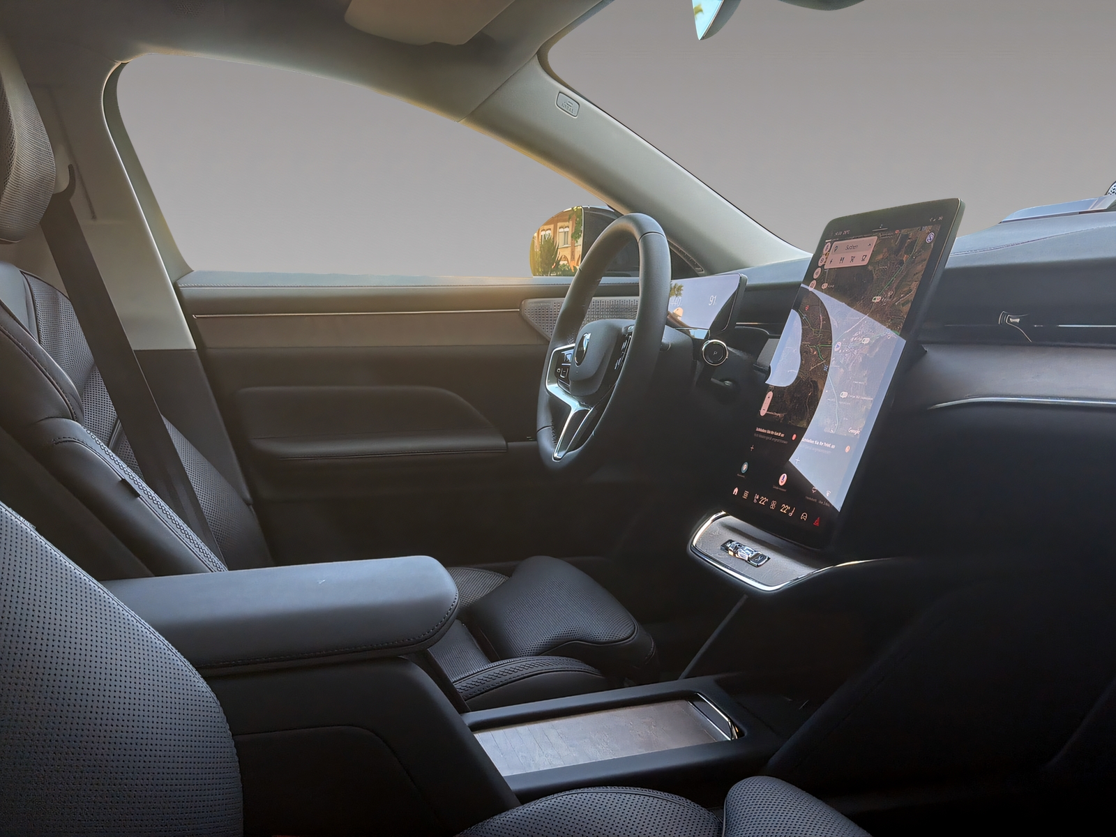 VOLVO ES90 Ultra-image-11