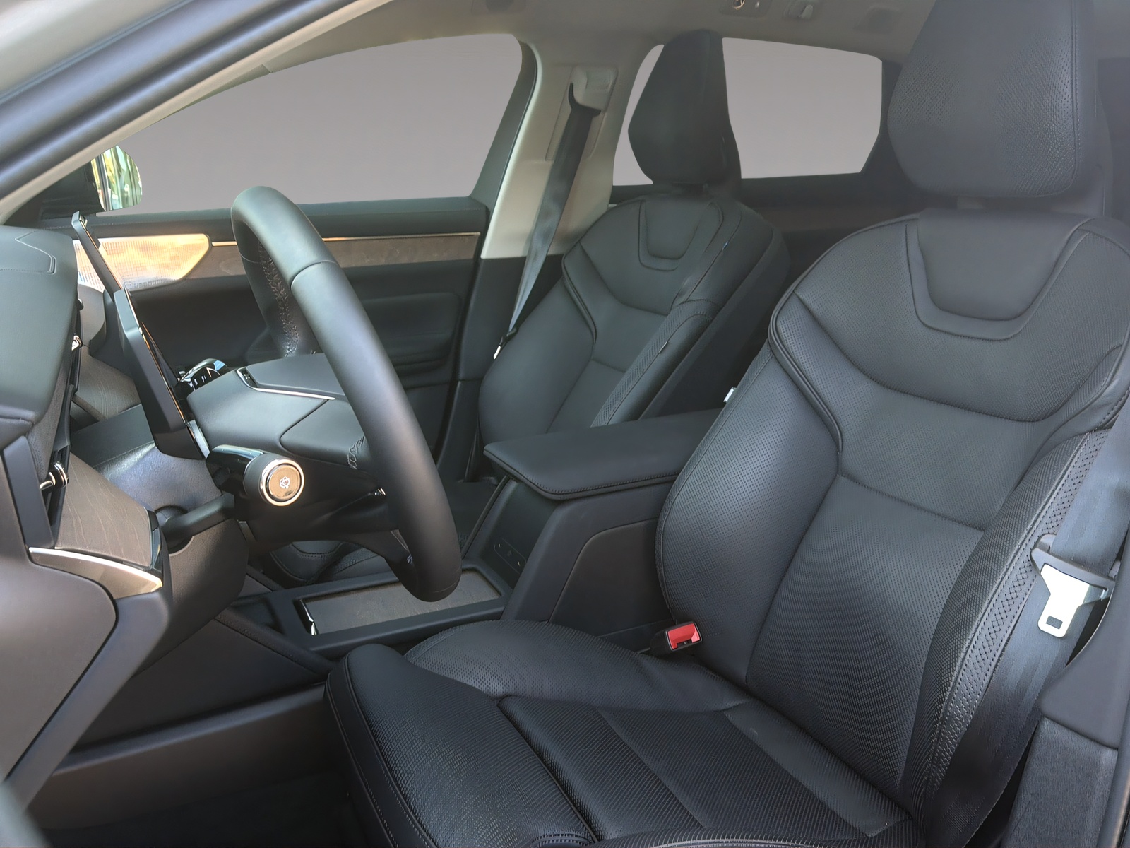 VOLVO ES90 Ultra-image-5