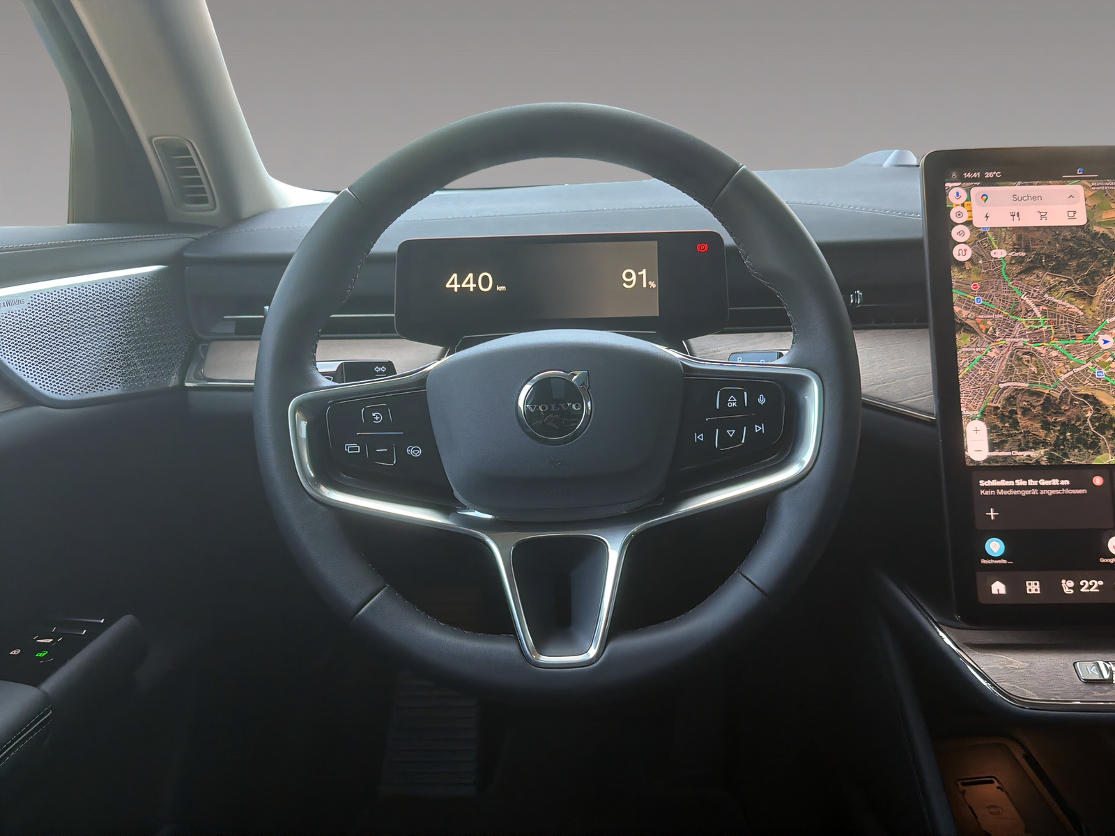 VOLVO ES90 Ultra-image-9