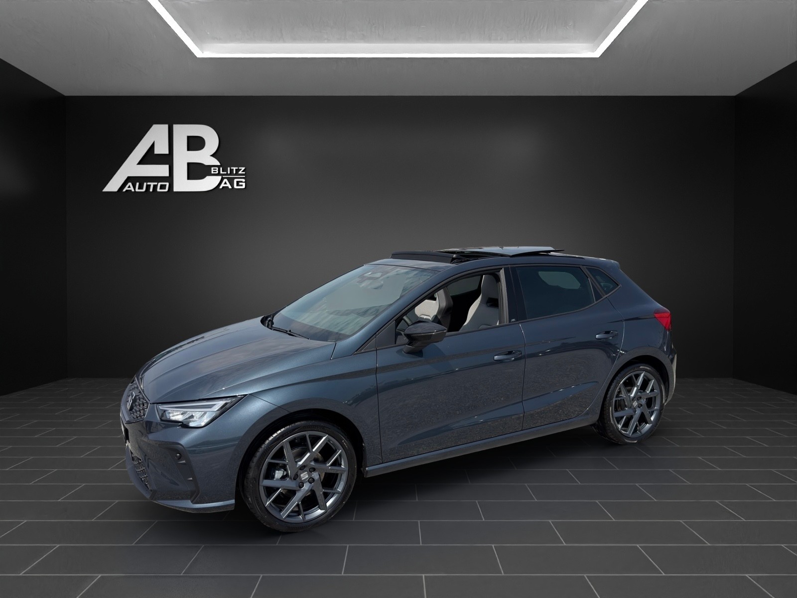 SEAT Ibiza 1.5 EcoTSI FR DSG mit 150 PS * Panoramadach *-image-1
