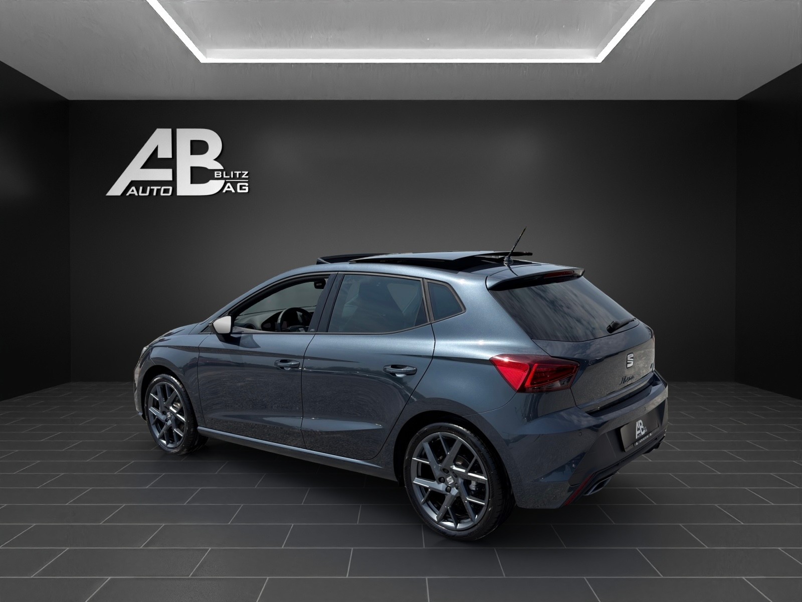 SEAT Ibiza 1.5 EcoTSI FR DSG mit 150 PS * Panoramadach *-image-2