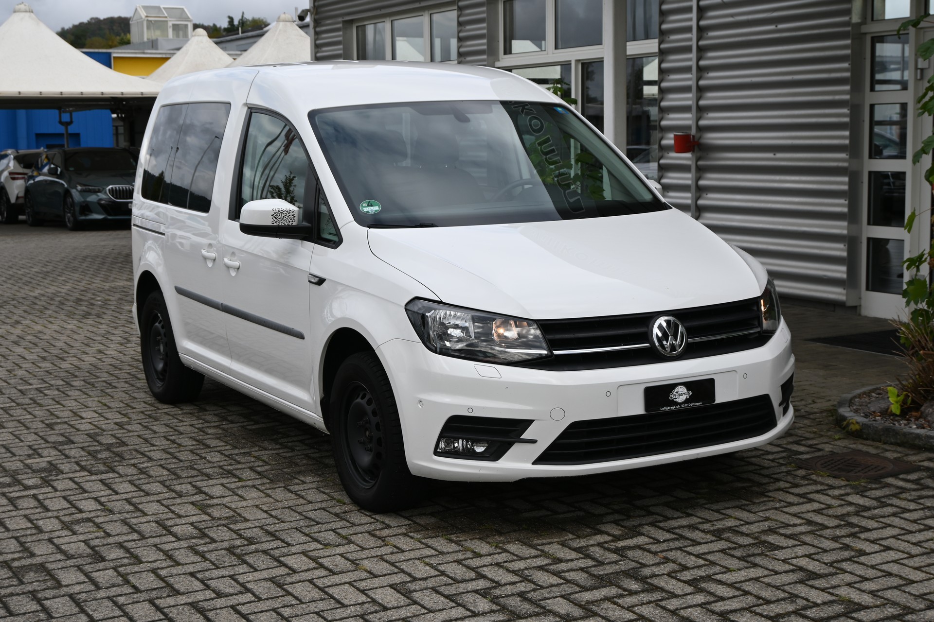 VW Caddy 2.0 TDI Comfortline DSG-image-0