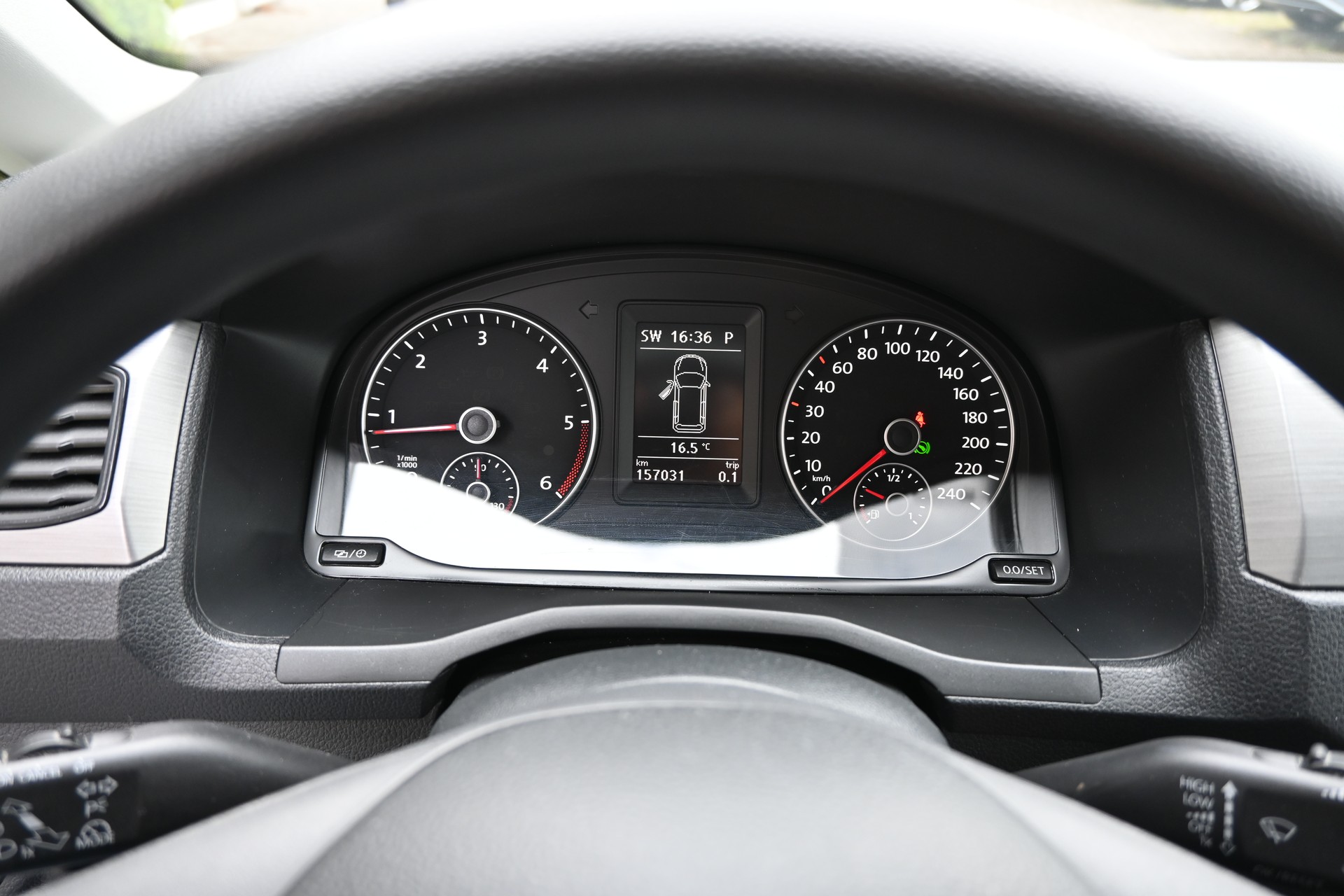VW Caddy 2.0 TDI Comfortline DSG-image-13