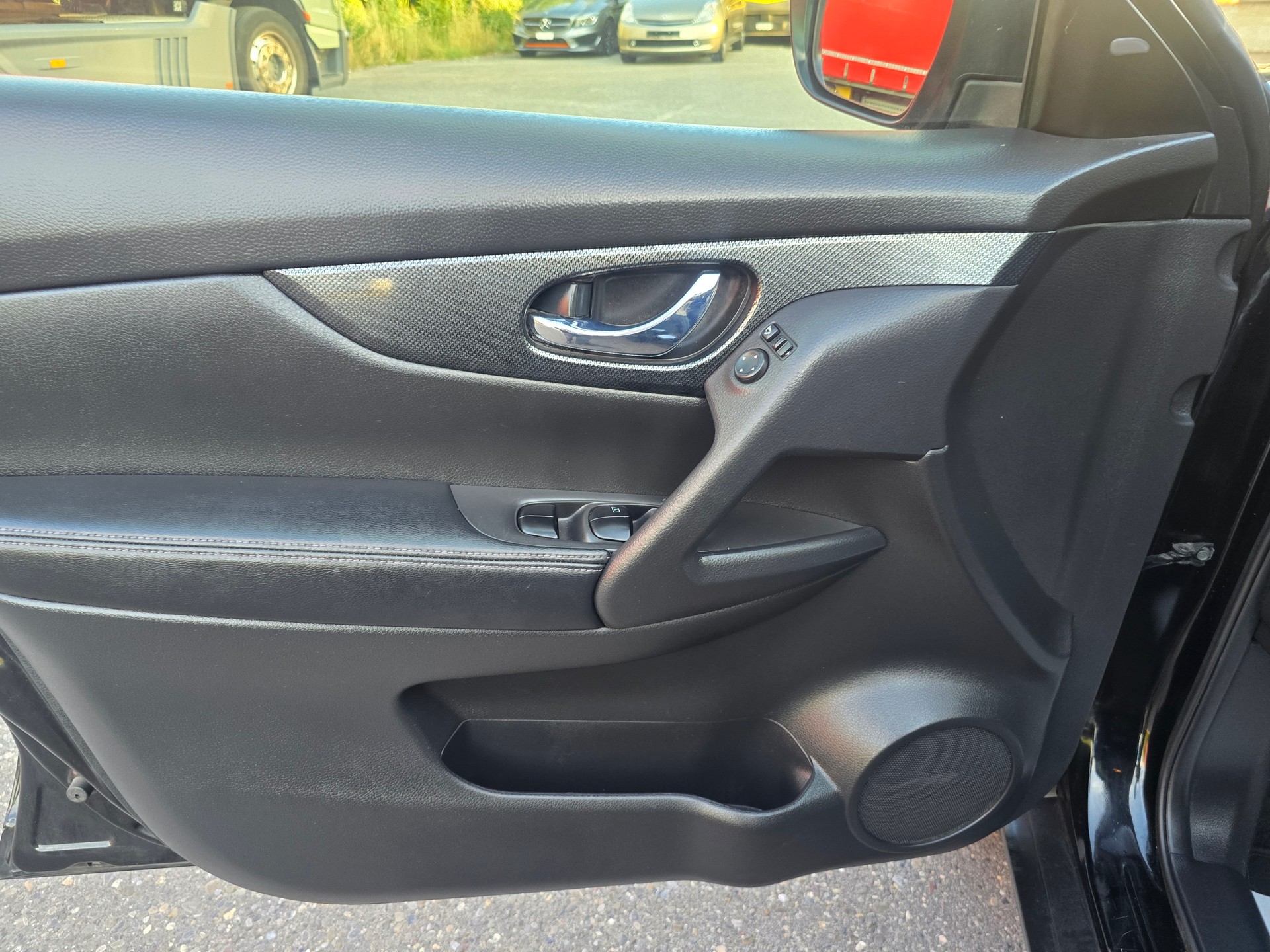 NISSAN X-Trail 2.0 dCi tekna ALL-MODE 4x4-image-15