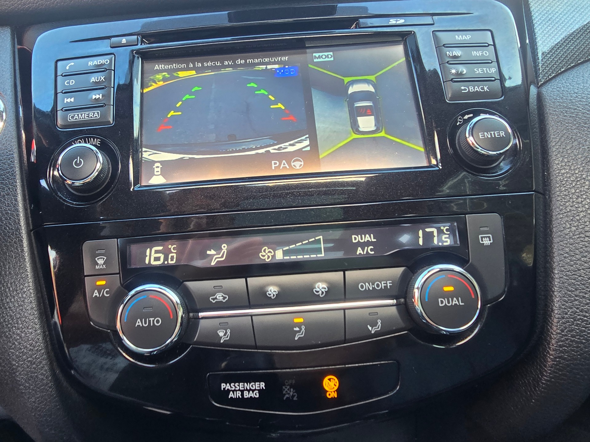 NISSAN X-Trail 2.0 dCi tekna ALL-MODE 4x4-image-26