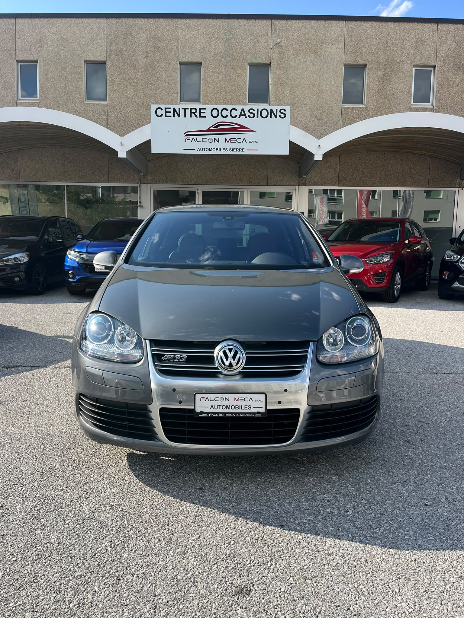 VW Golf R32 4Motion-image-1