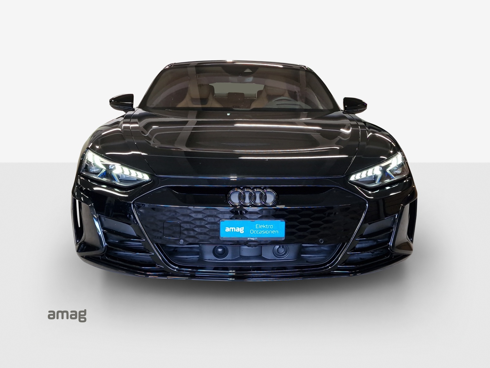 AUDI e-tron GT quattro-image-6