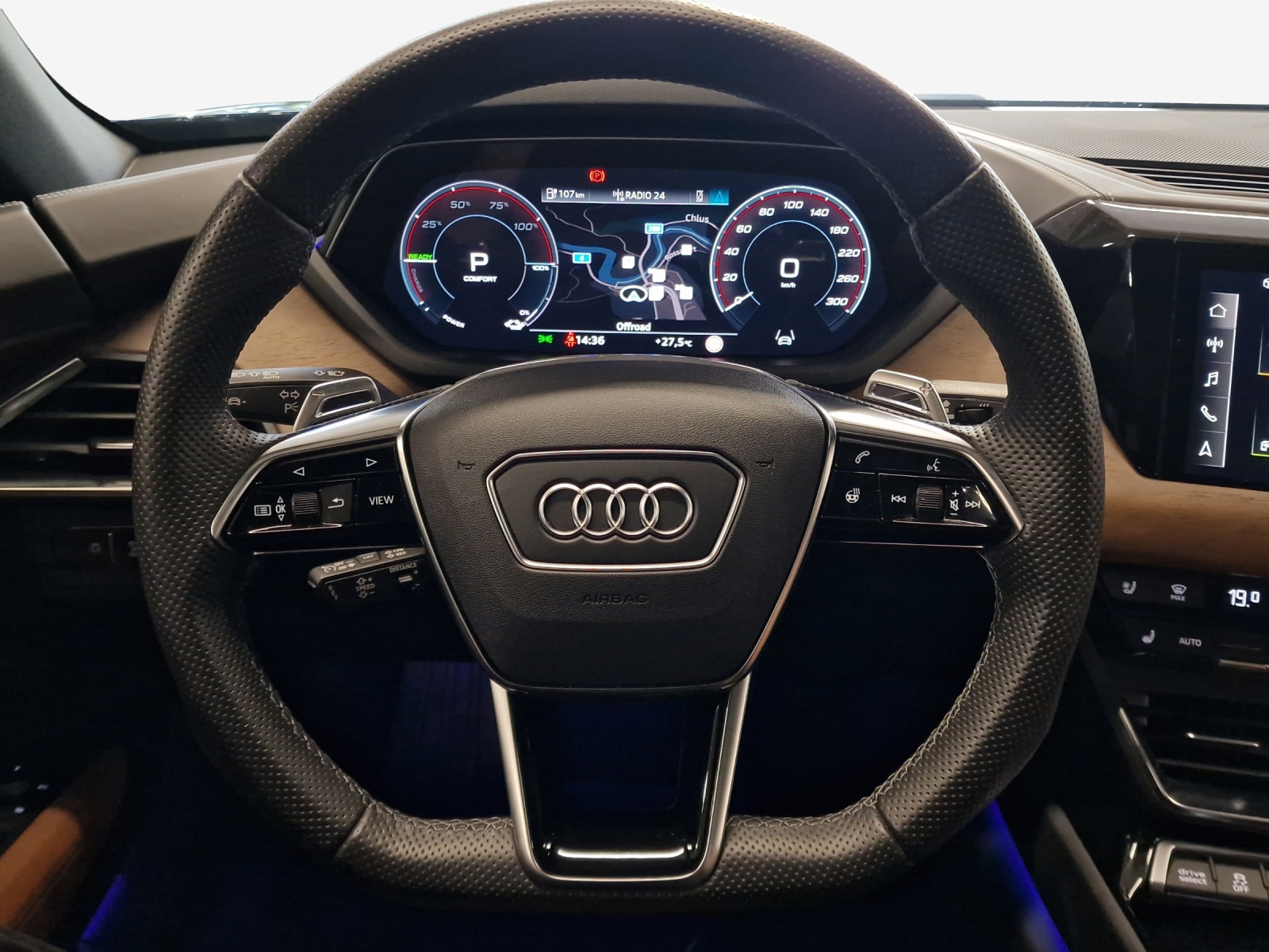 AUDI e-tron GT quattro-image-9