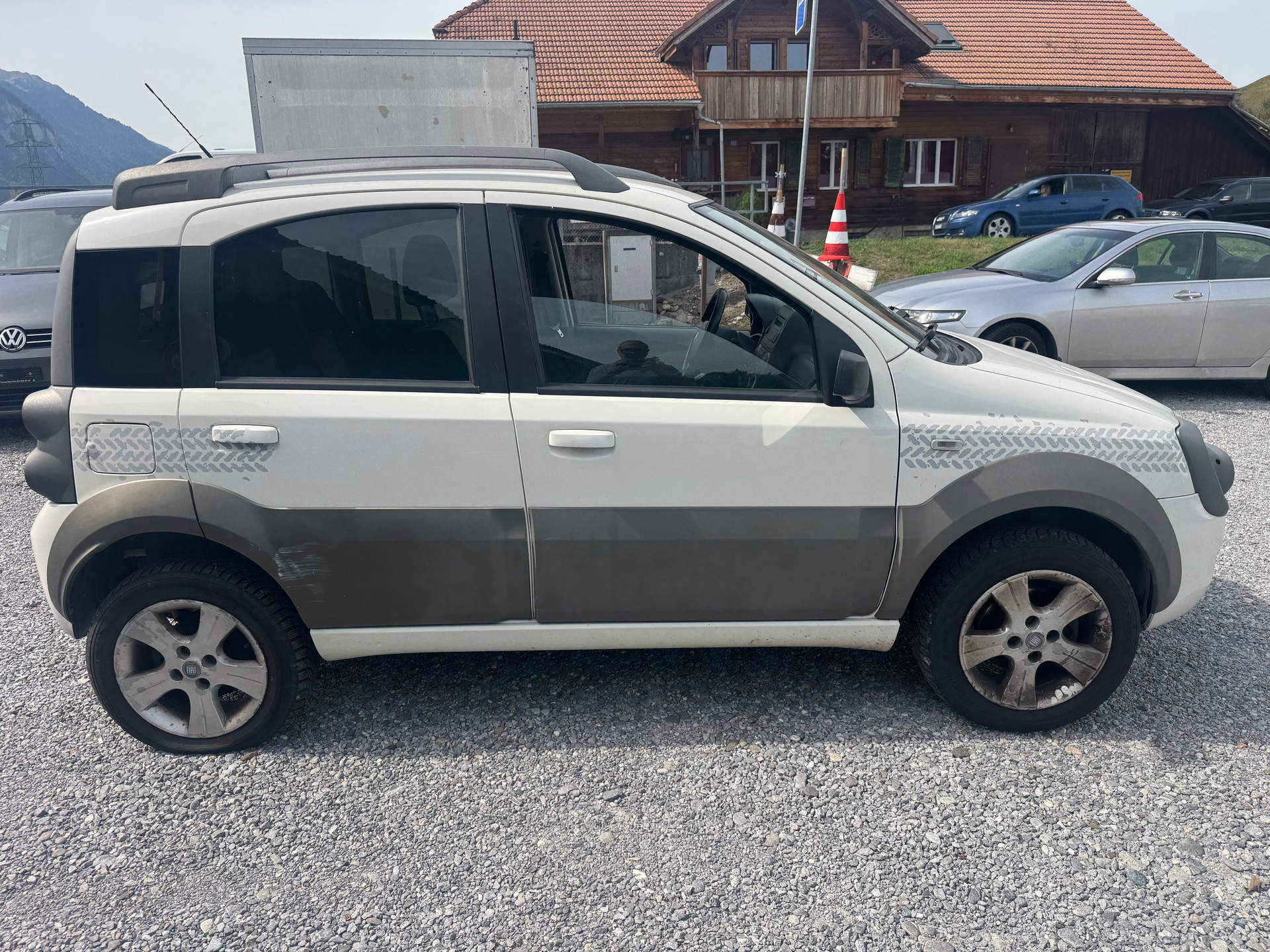 FIAT Panda 1.3 16V JTD 4x4 (Trekking)-image-5
