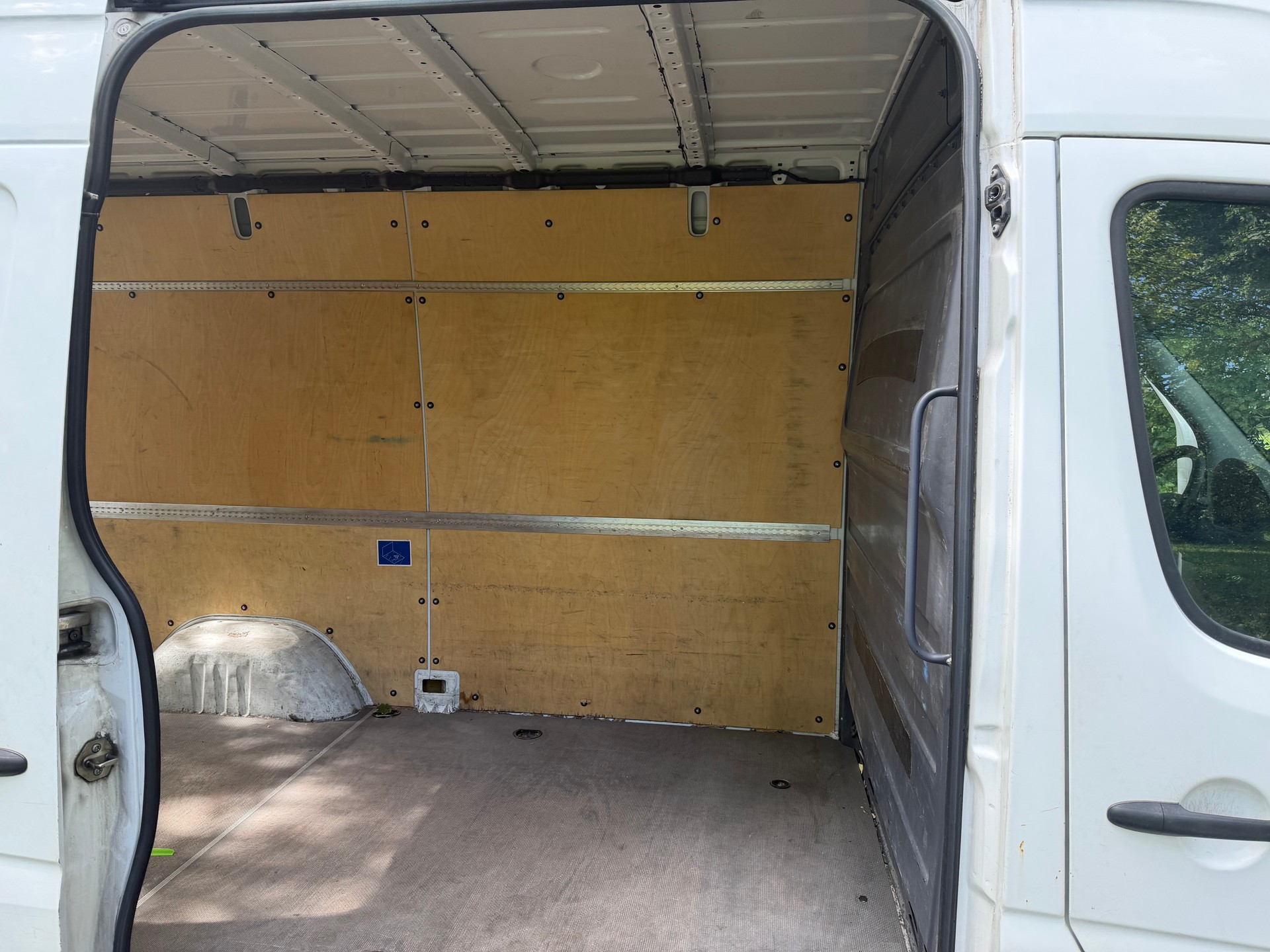 MERCEDES-BENZ Sprinter 313 CDI Standard 7G-Tronic-image-7