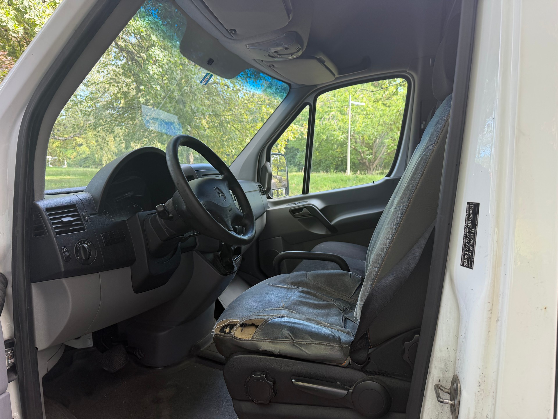 MERCEDES-BENZ Sprinter 313 CDI Standard 7G-Tronic-image-8