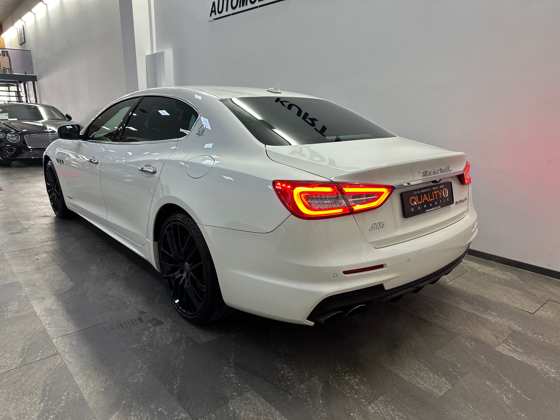 MASERATI Quattroporte 3.0 V6 S Q4 Automatica-showroom-element-3
